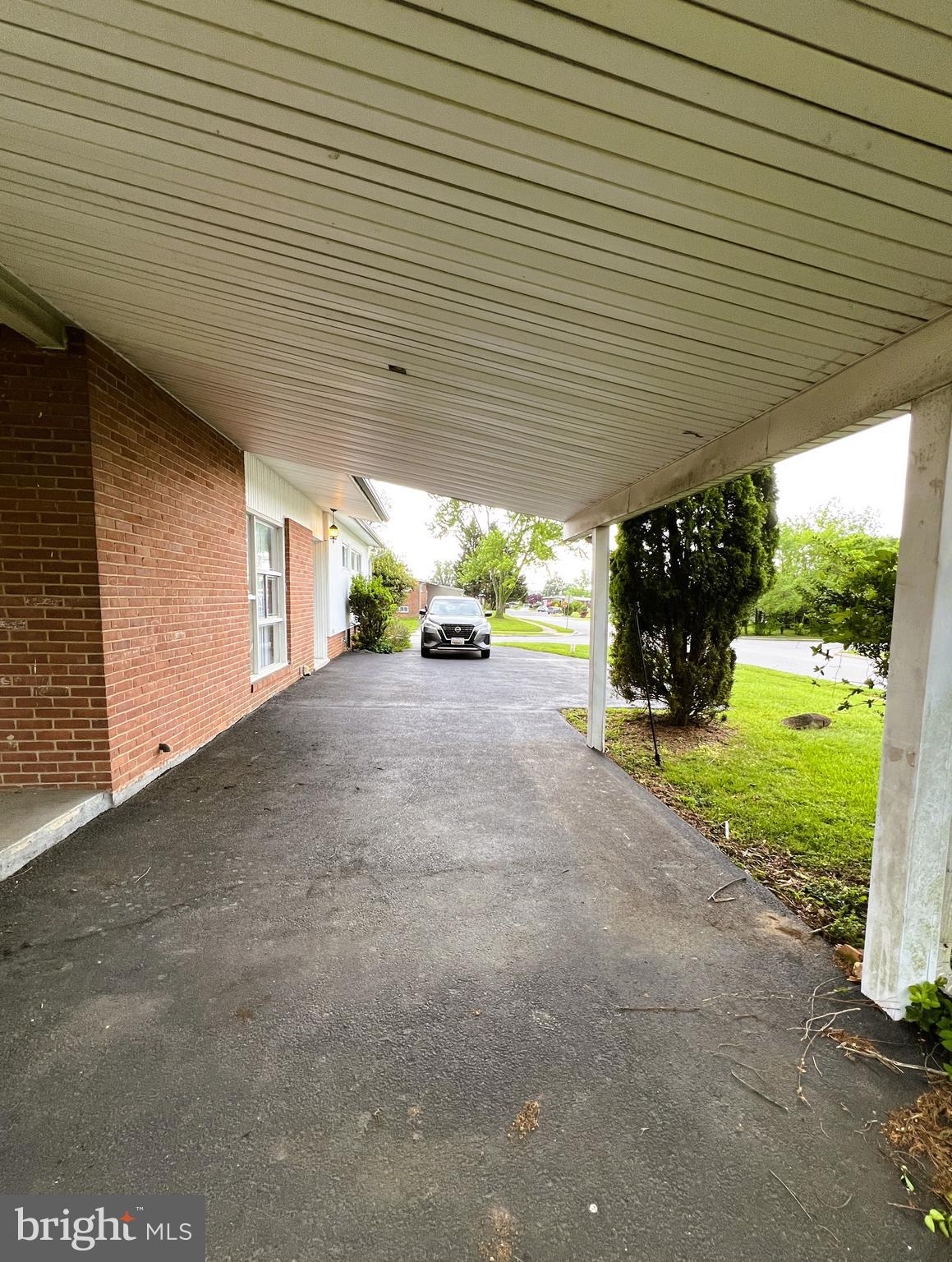 SUMMIT PARK - Residential