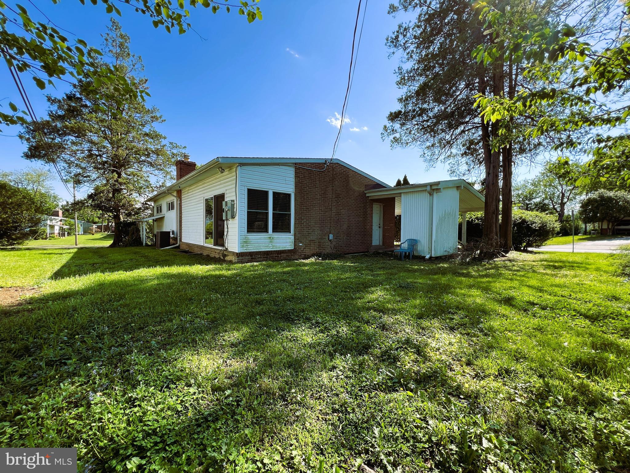 SUMMIT PARK - Residential