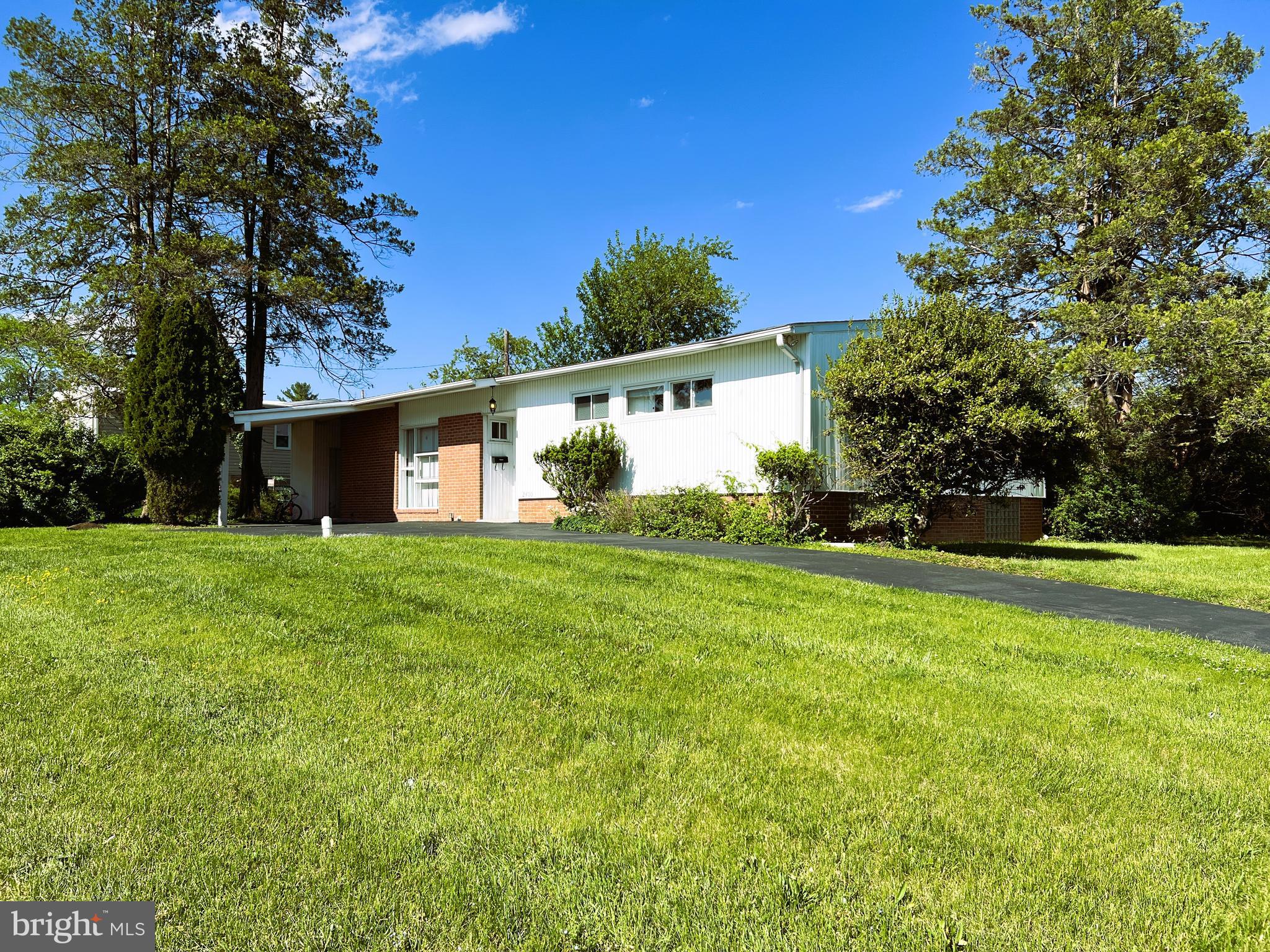SUMMIT PARK - Residential