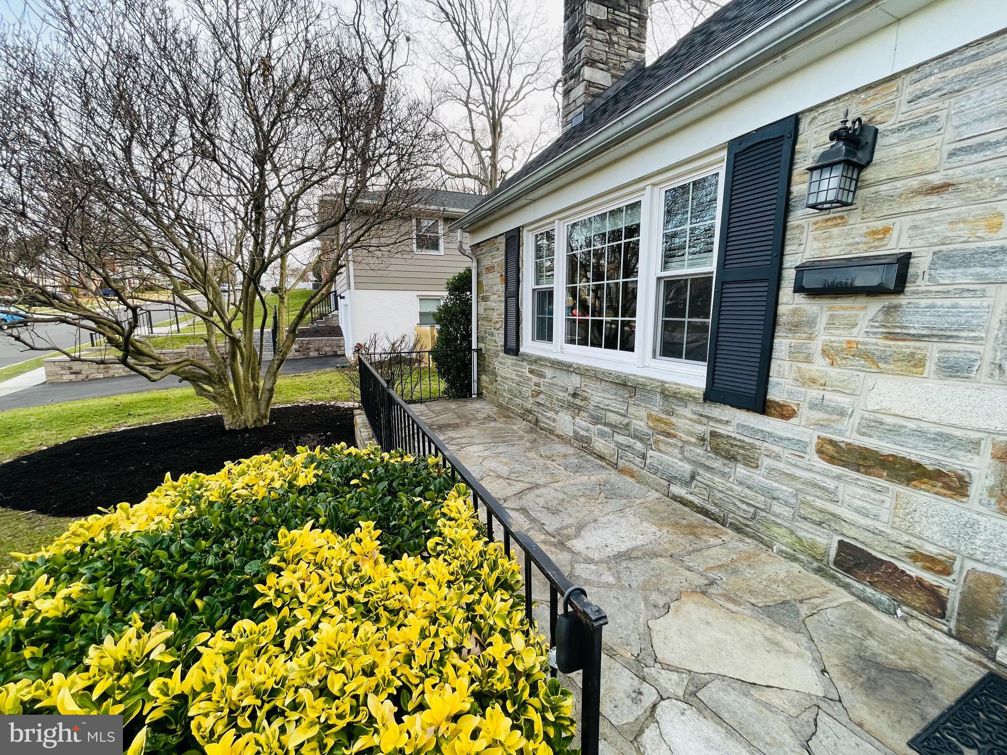 BRIDLEWOOD - Residential Lease