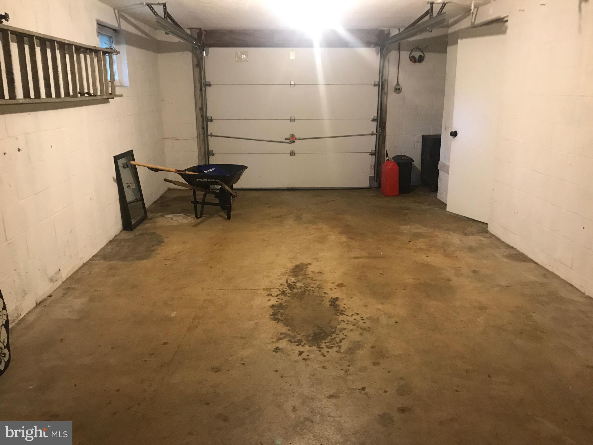 BRIDLEWOOD - Residential Lease