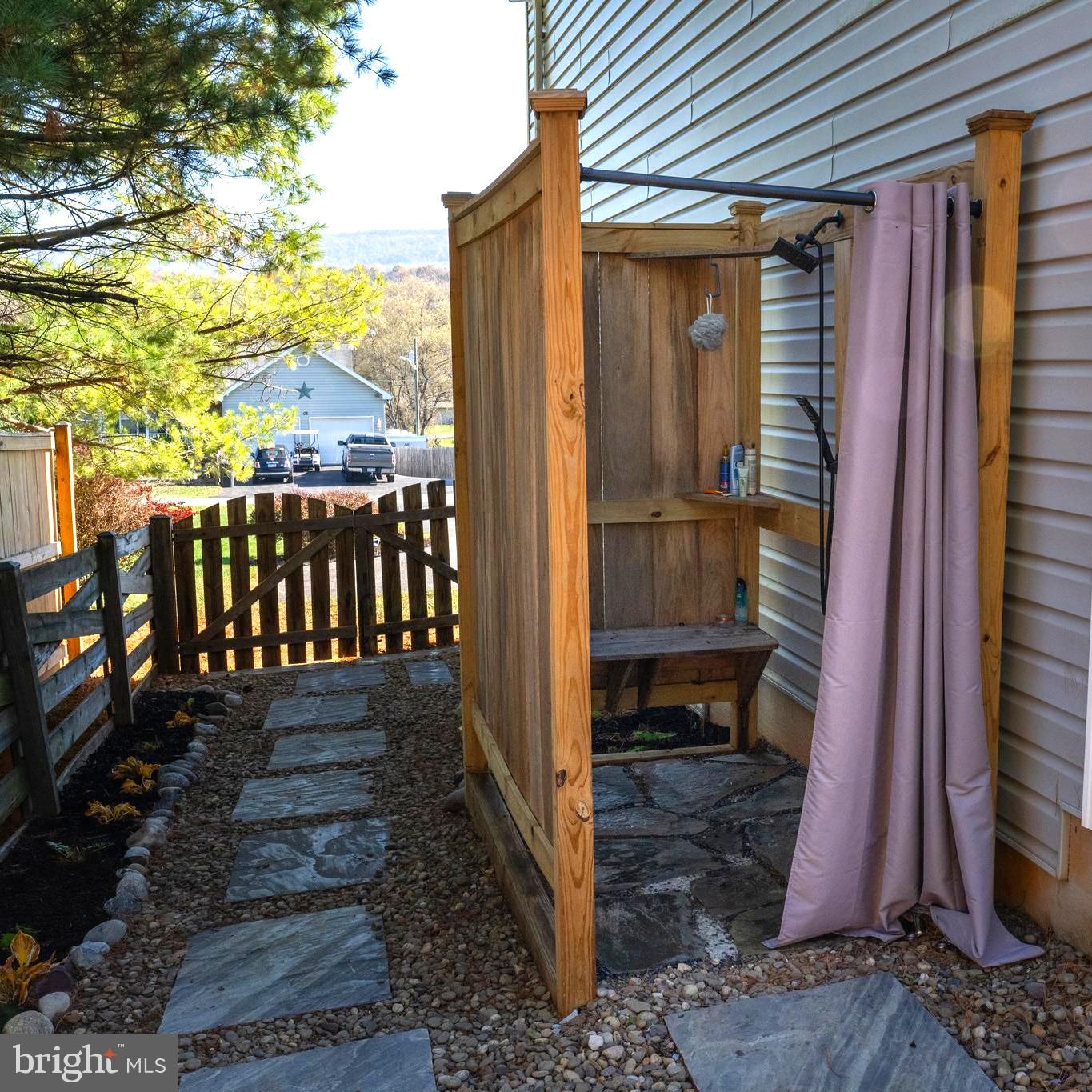 GLEN HAVEN - Residential