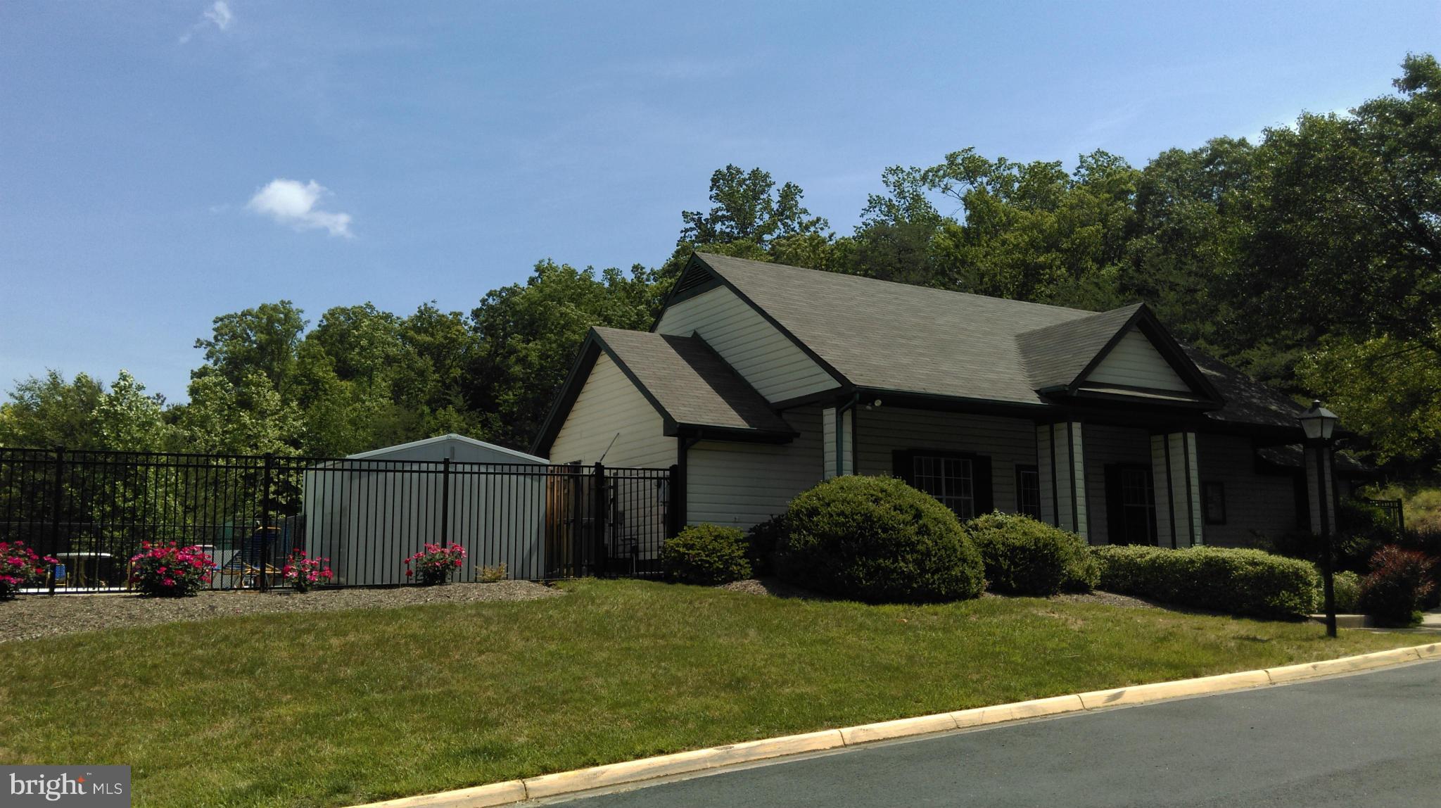 POTOMAC HILLS - Residential Lease