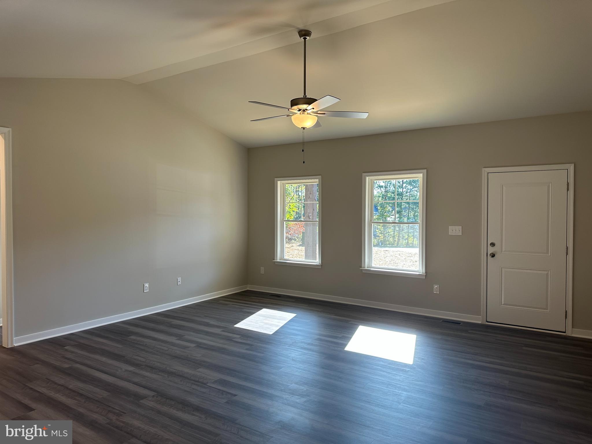 THE WATERS AT LAKE ANNA - Residential Lease