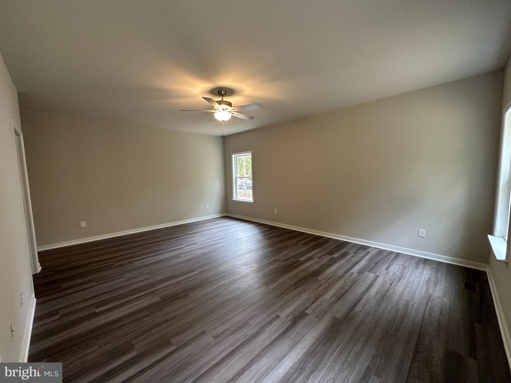 THE WATERS AT LAKE ANNA - Residential Lease