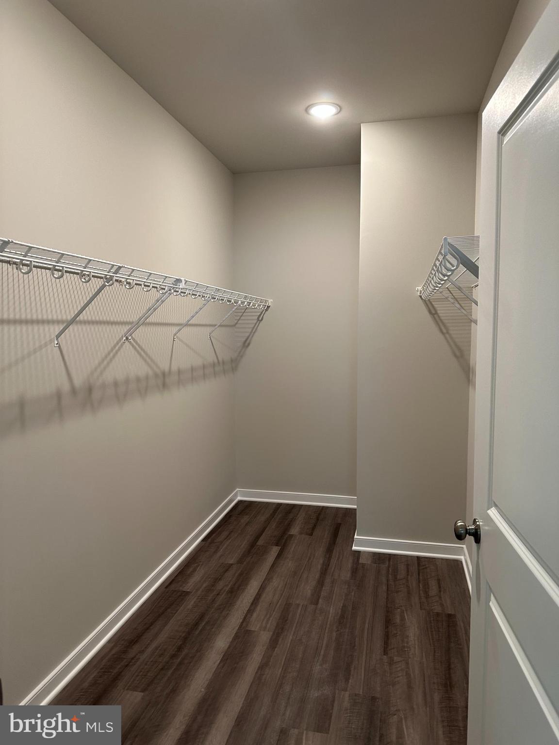 THE WATERS AT LAKE ANNA - Residential Lease