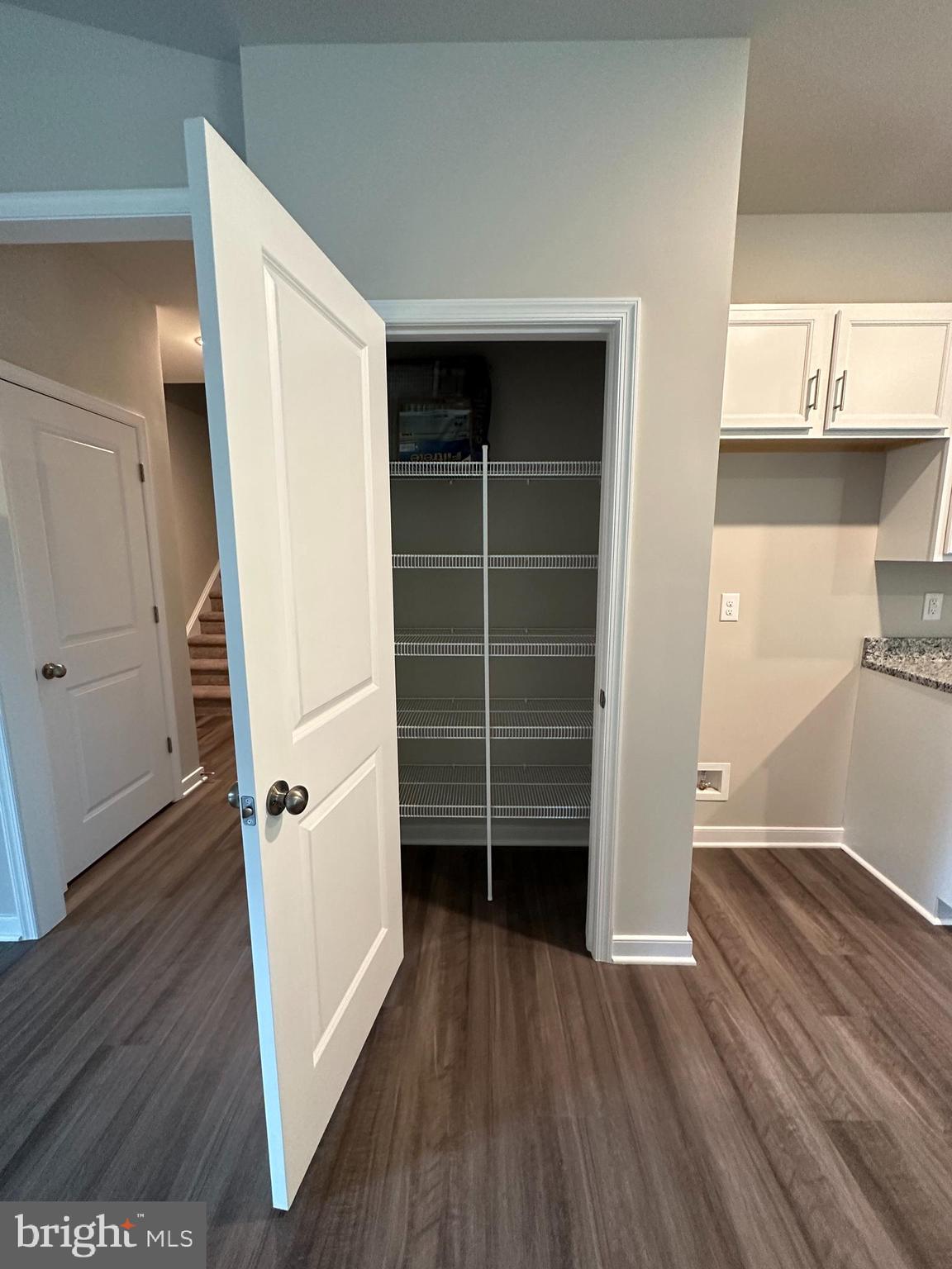 THE WATERS AT LAKE ANNA - Residential Lease