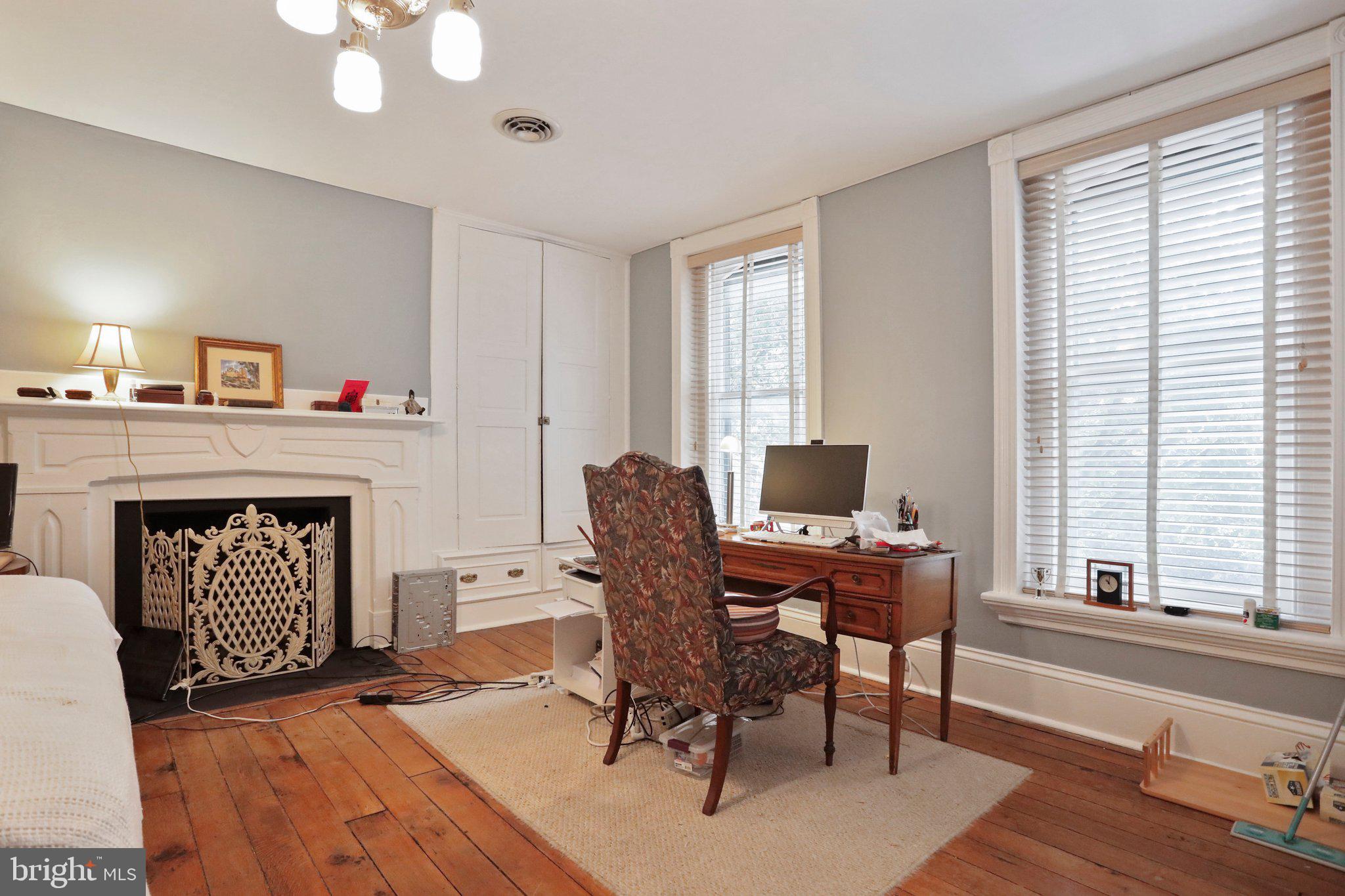 DOWNTOWN FREDERICK - Residential