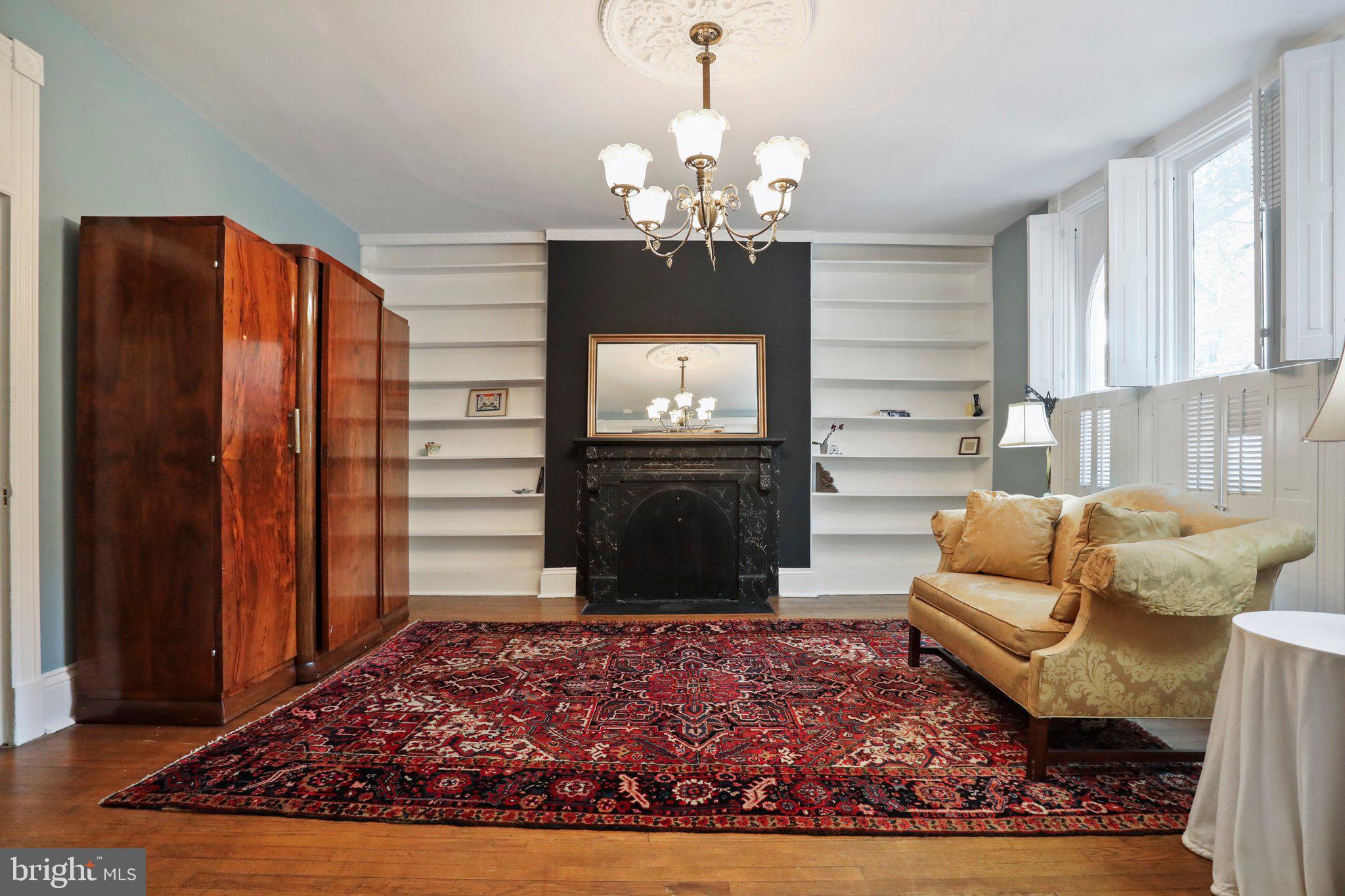 DOWNTOWN FREDERICK - Residential