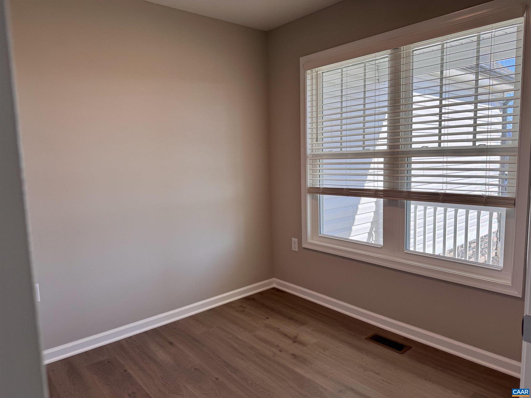 ANA MARIE ESTATES - Residential