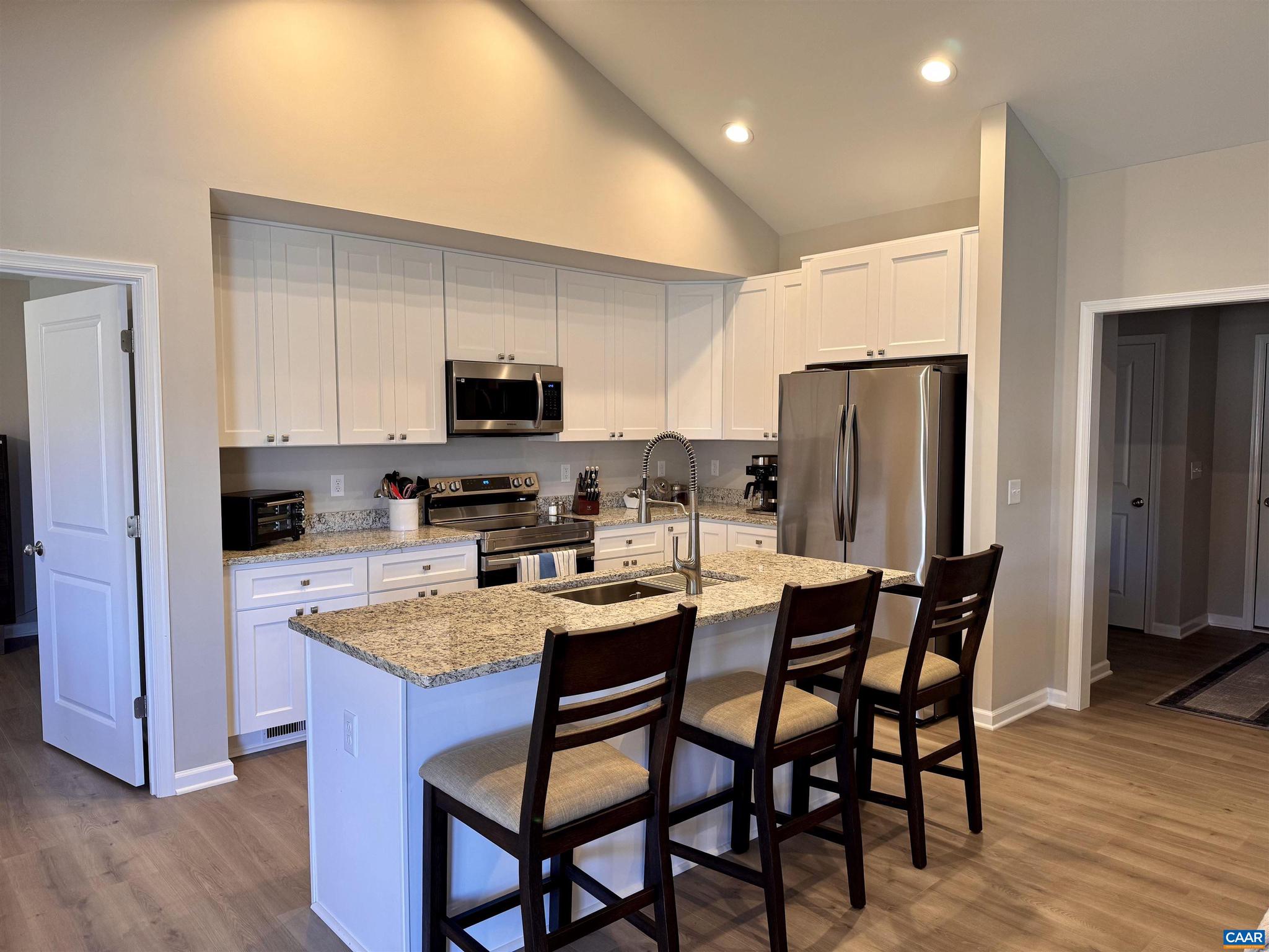 ANA MARIE ESTATES - Residential