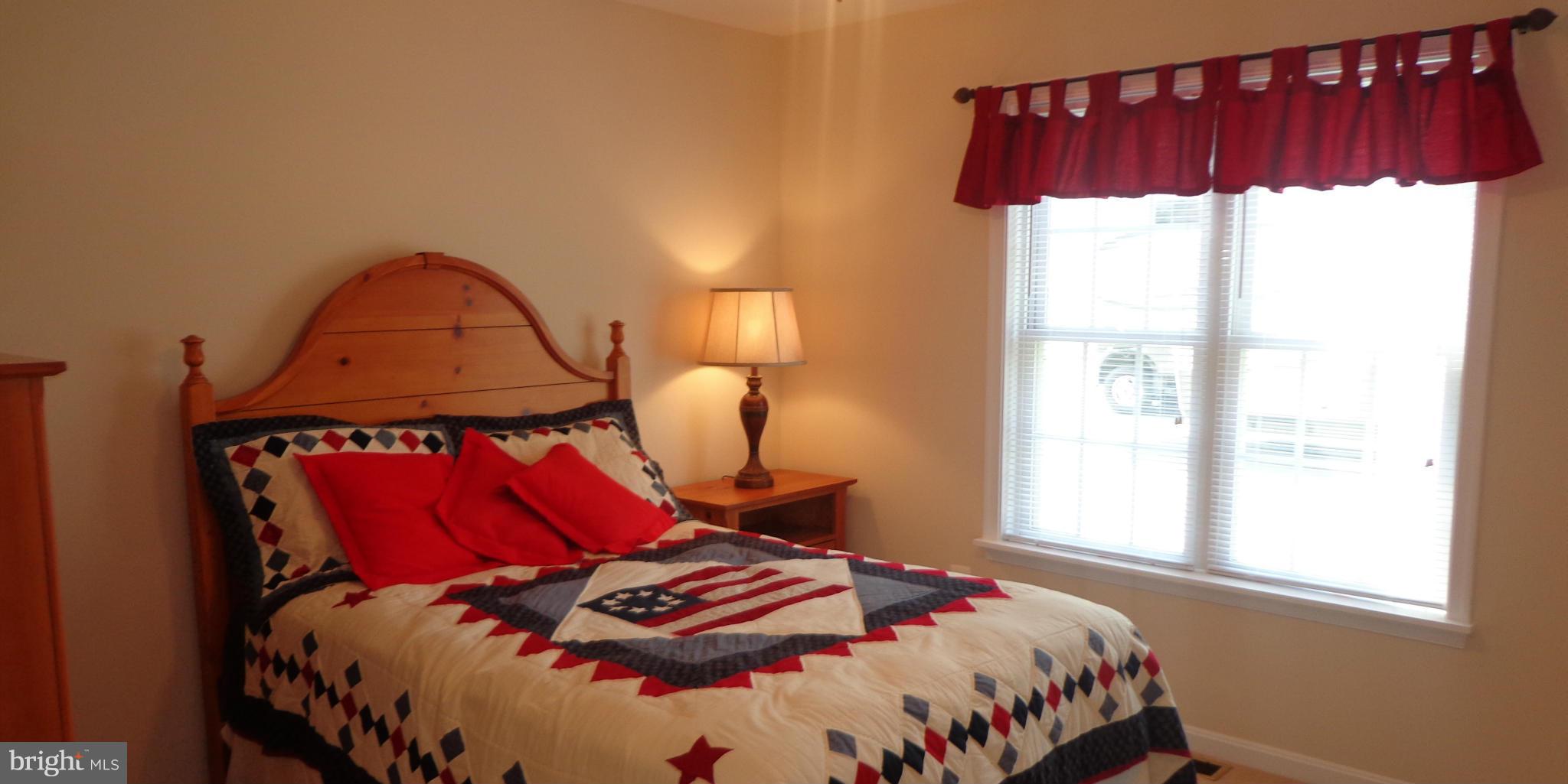 KAVANAUGH MEADS - Residential