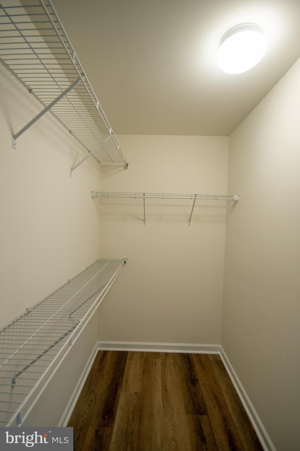 VIRGINIA MANOR TOWNHOMES - Residential Lease