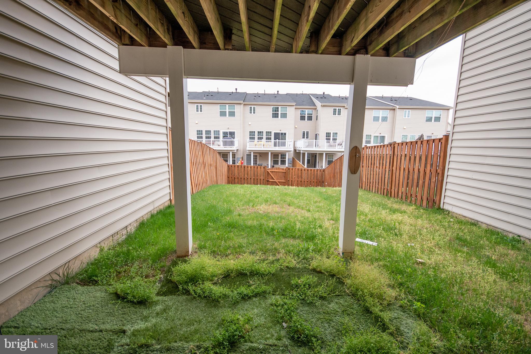 VIRGINIA MANOR TOWNHOMES - Residential Lease