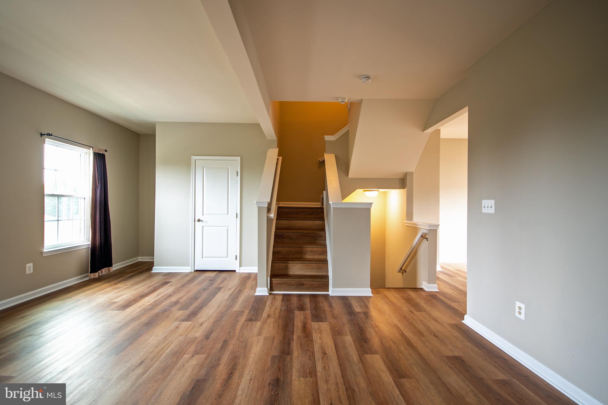 VIRGINIA MANOR TOWNHOMES - Residential Lease