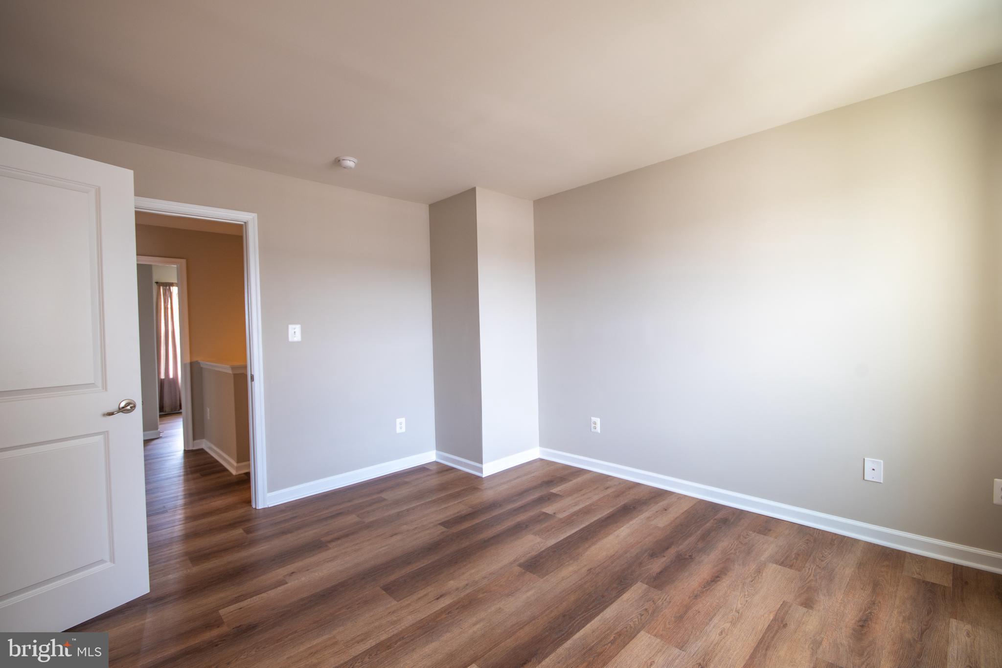 VIRGINIA MANOR TOWNHOMES - Residential Lease