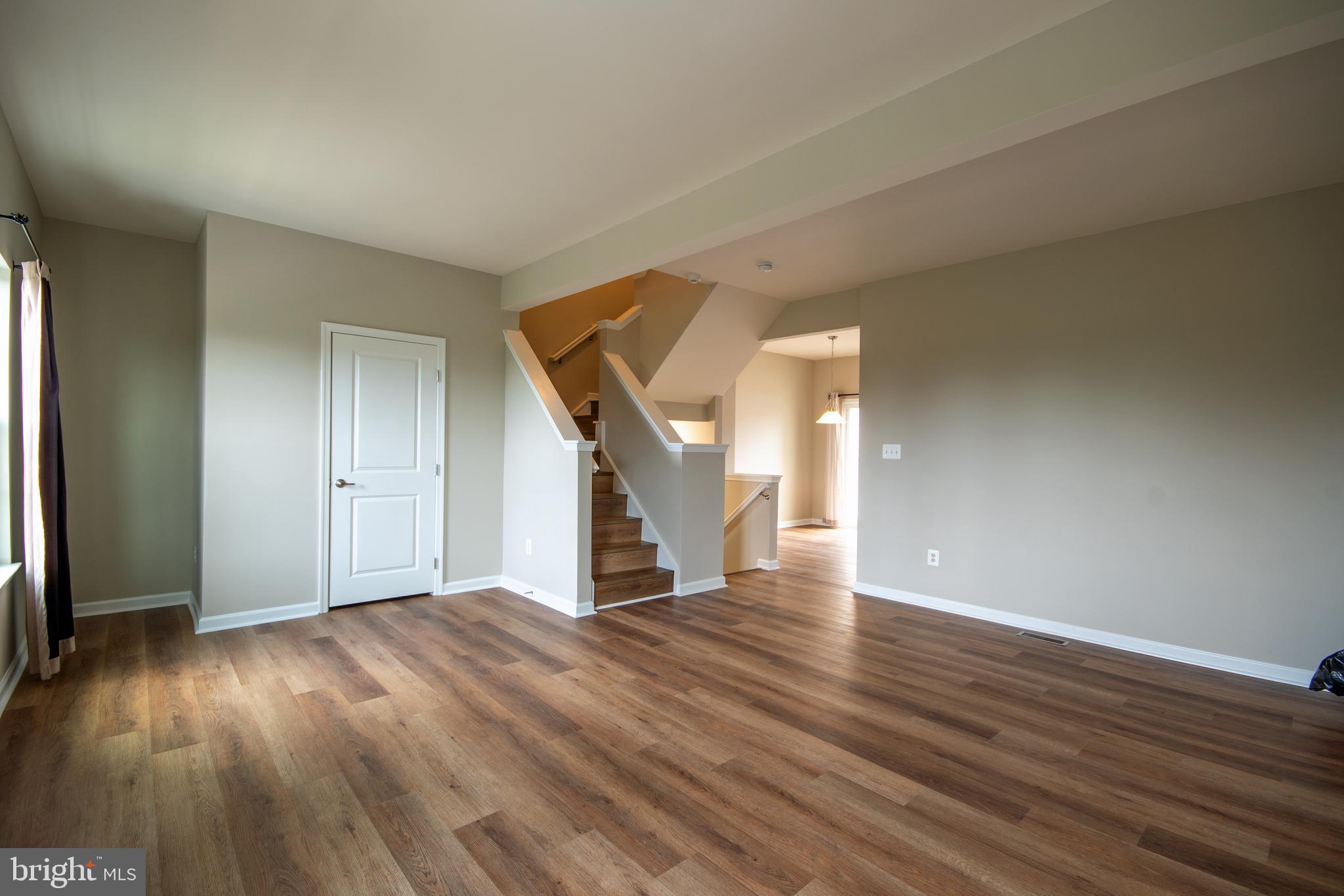 VIRGINIA MANOR TOWNHOMES - Residential Lease