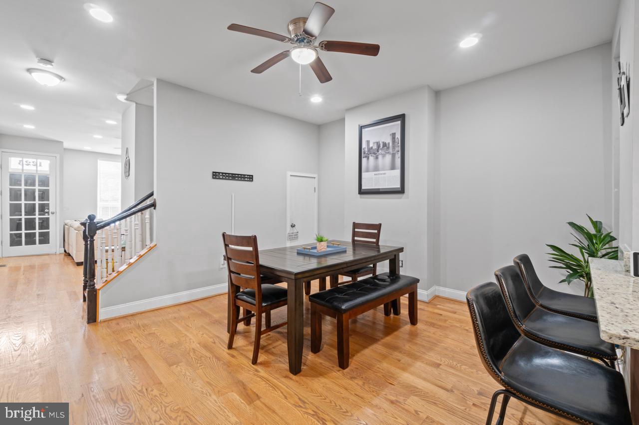 JOHNSTON SQUARE - Residential Lease