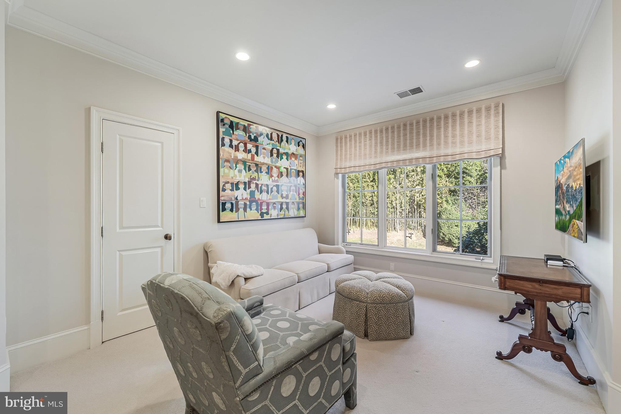 BRADLEY HILLS GROVE - Residential