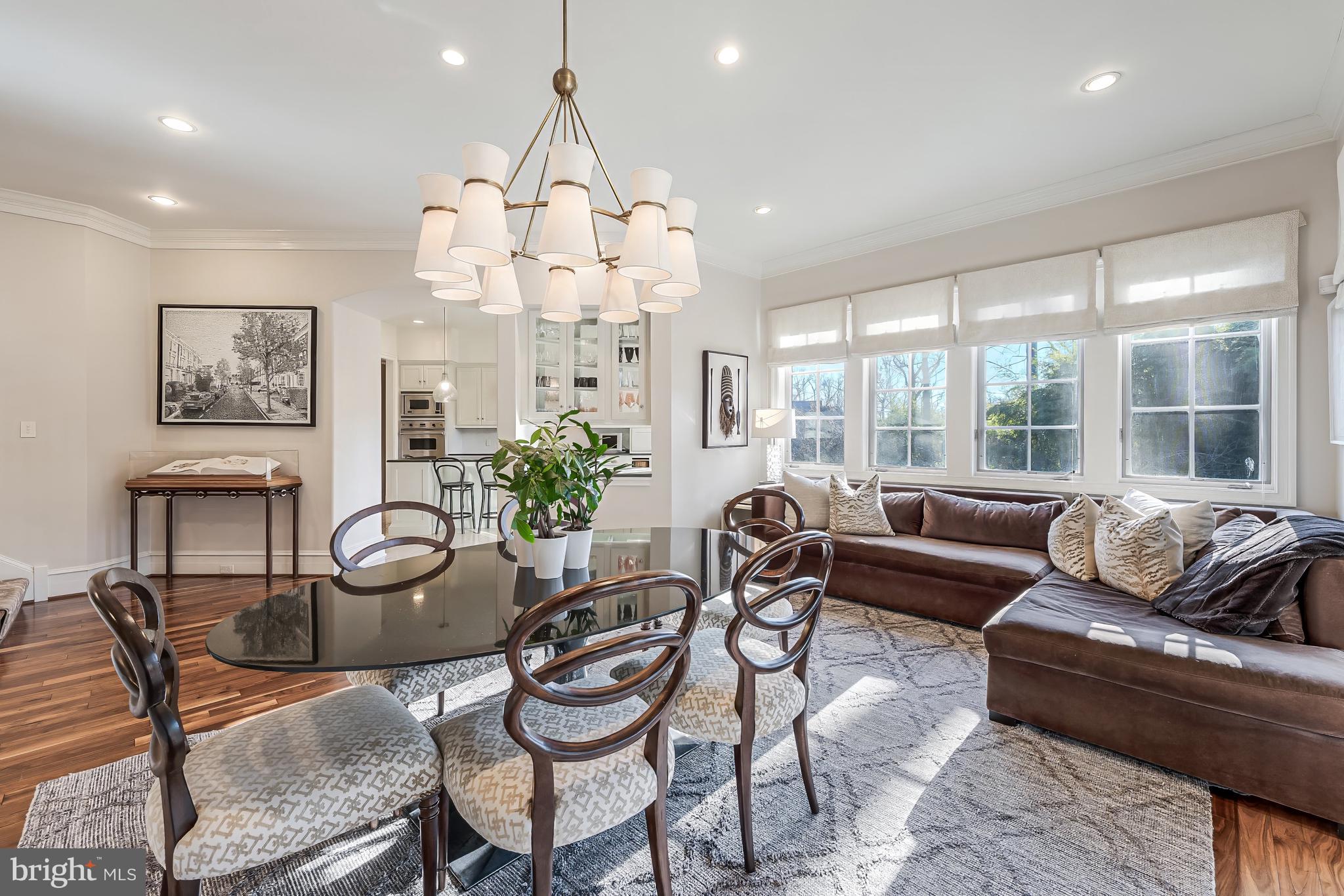 BRADLEY HILLS GROVE - Residential