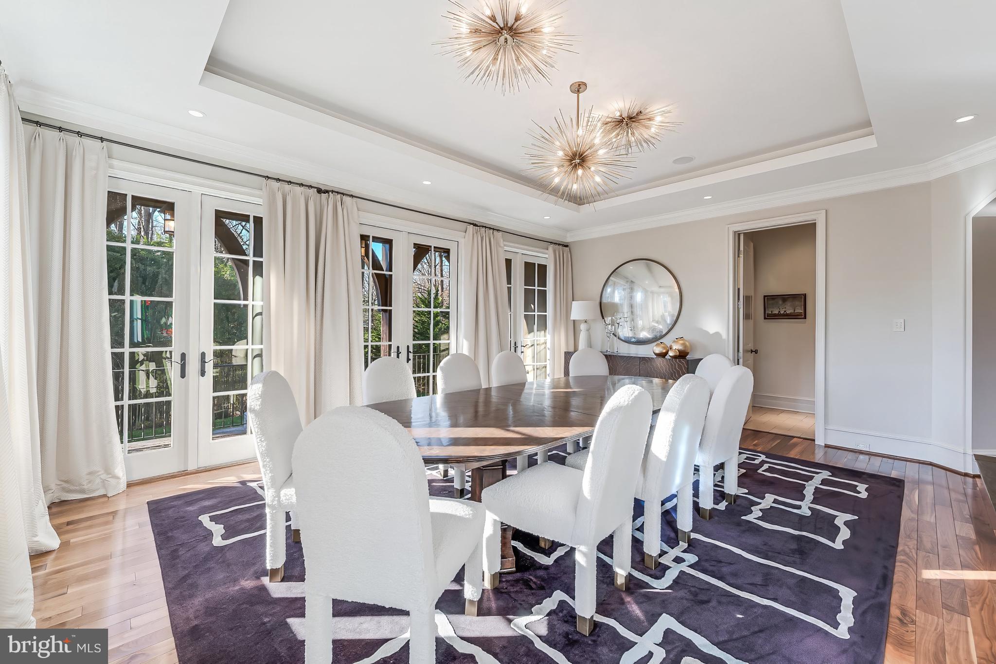 BRADLEY HILLS GROVE - Residential