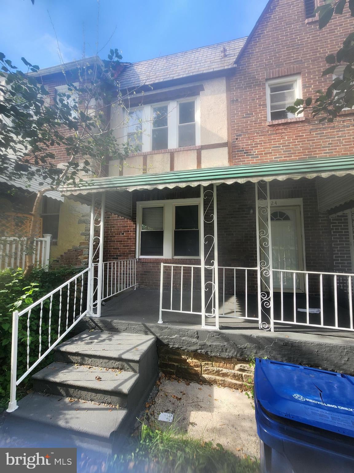 524 BEAUMONT AVENUE