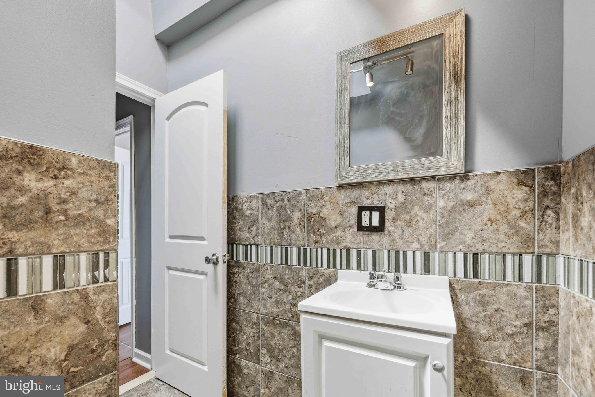 ALLEGHENY WEST - Residential