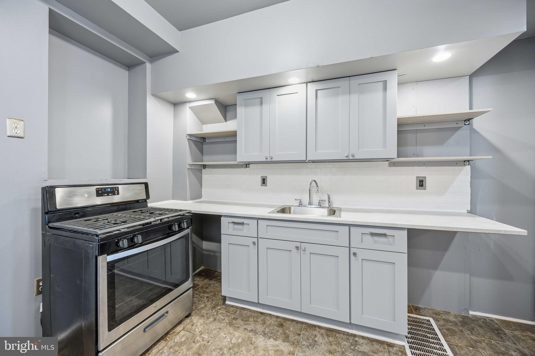 ALLEGHENY WEST - Residential