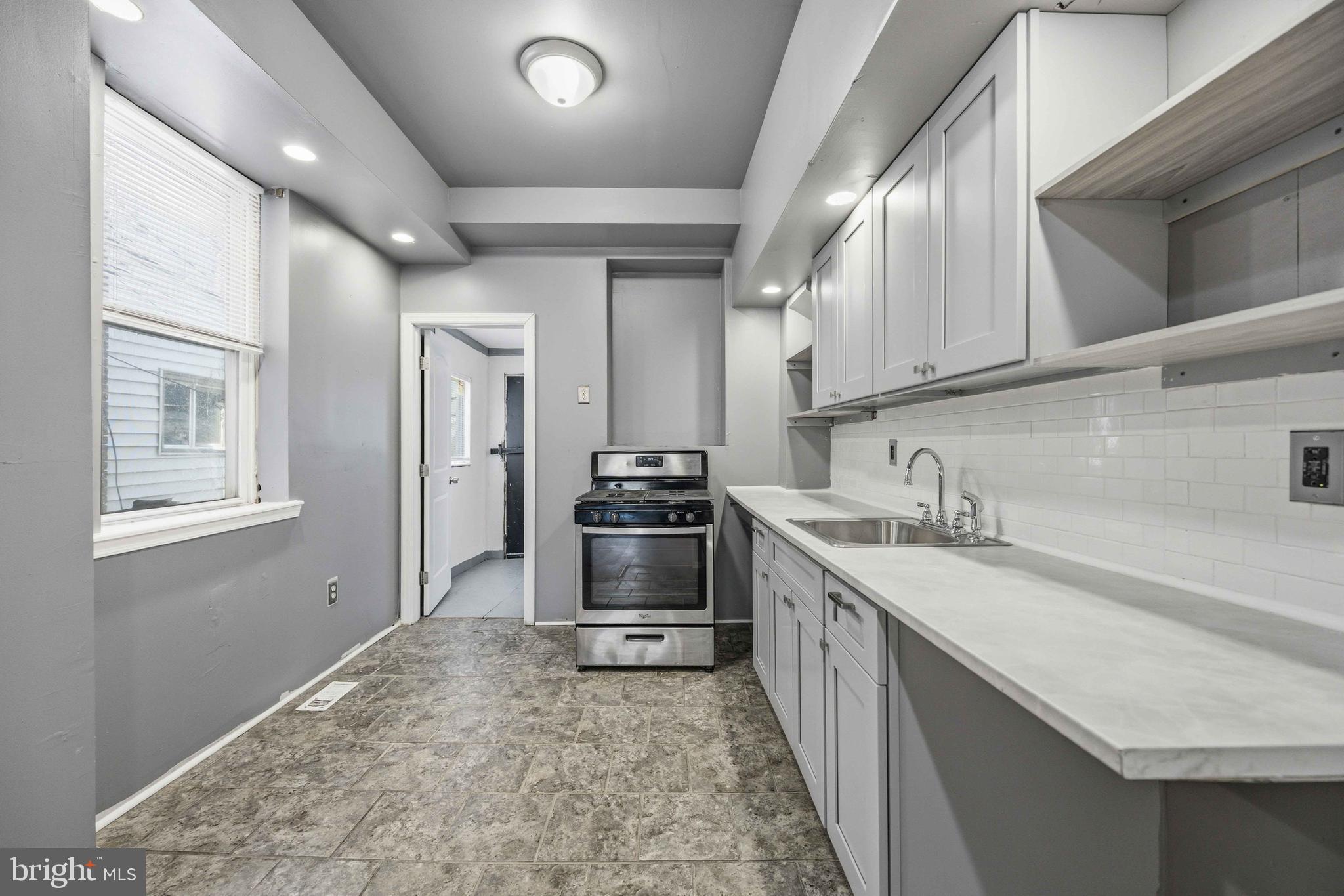 ALLEGHENY WEST - Residential