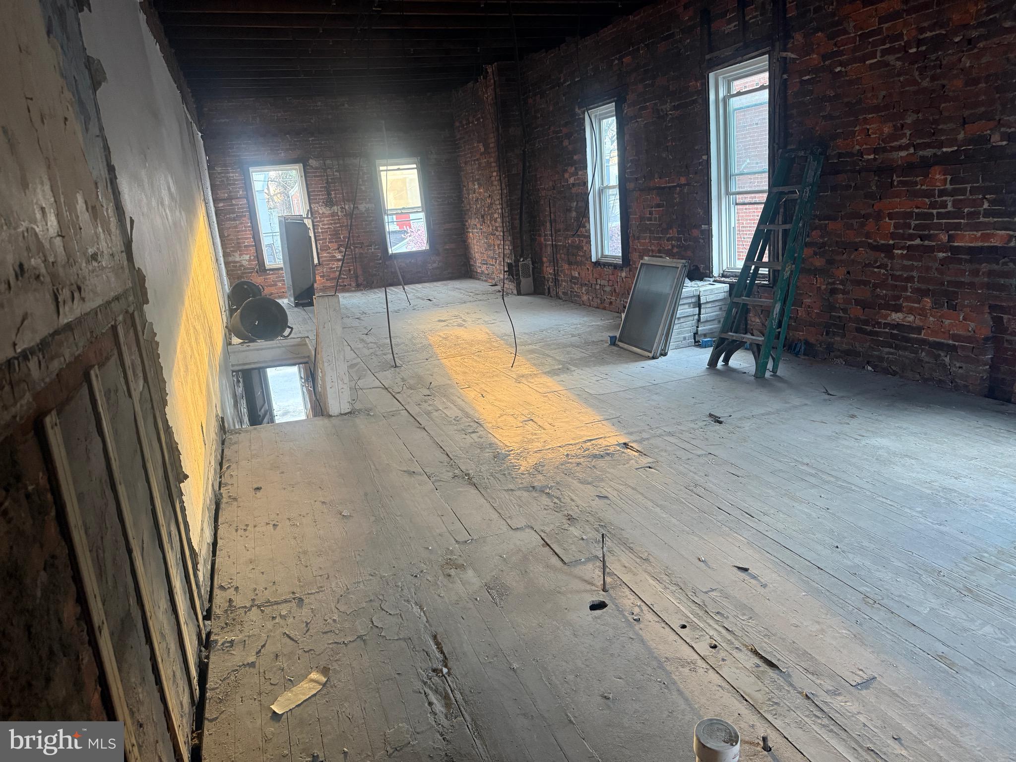 CARROLL PARK - Residential