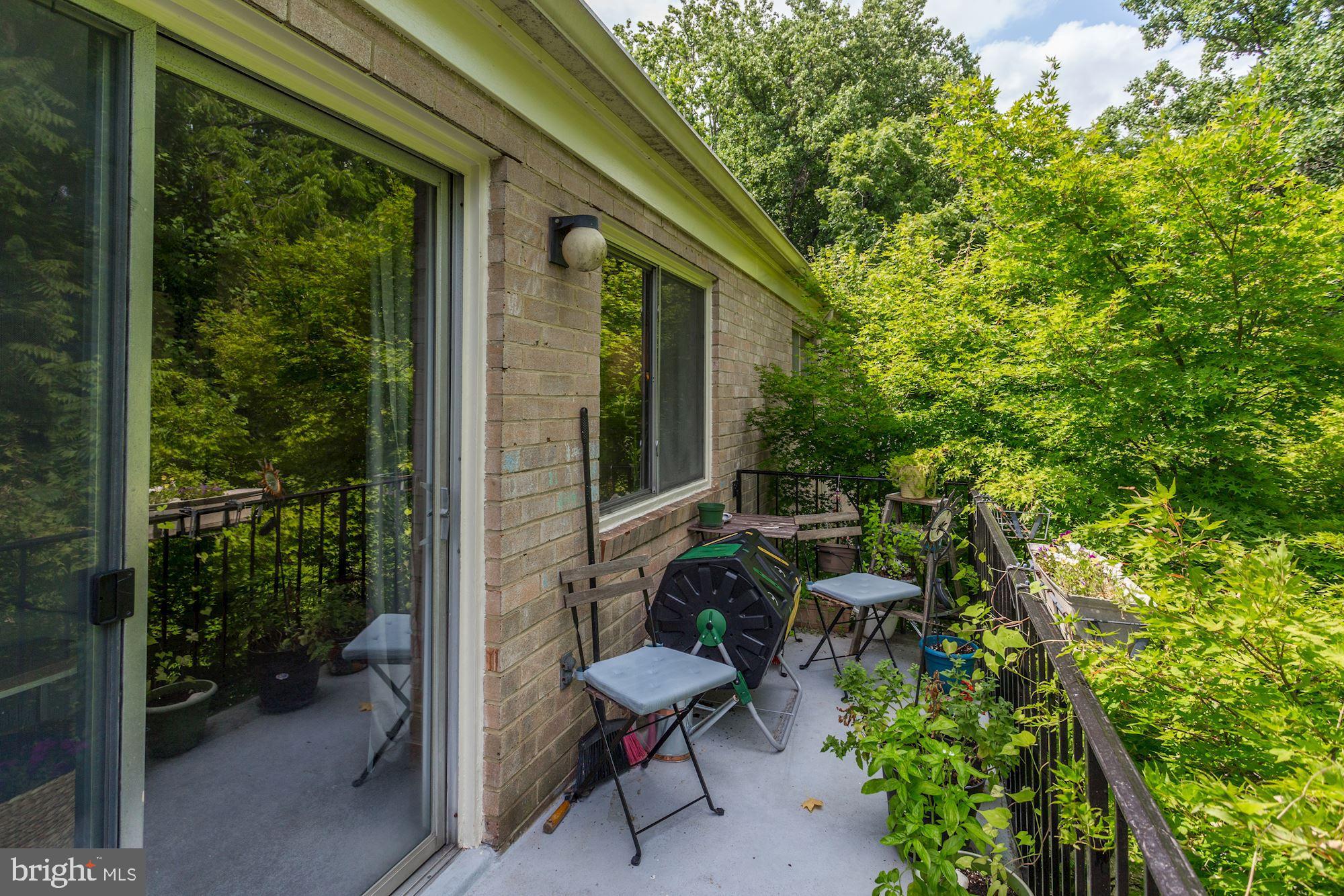 PARKSIDE CONDOMINIUMS - Residential