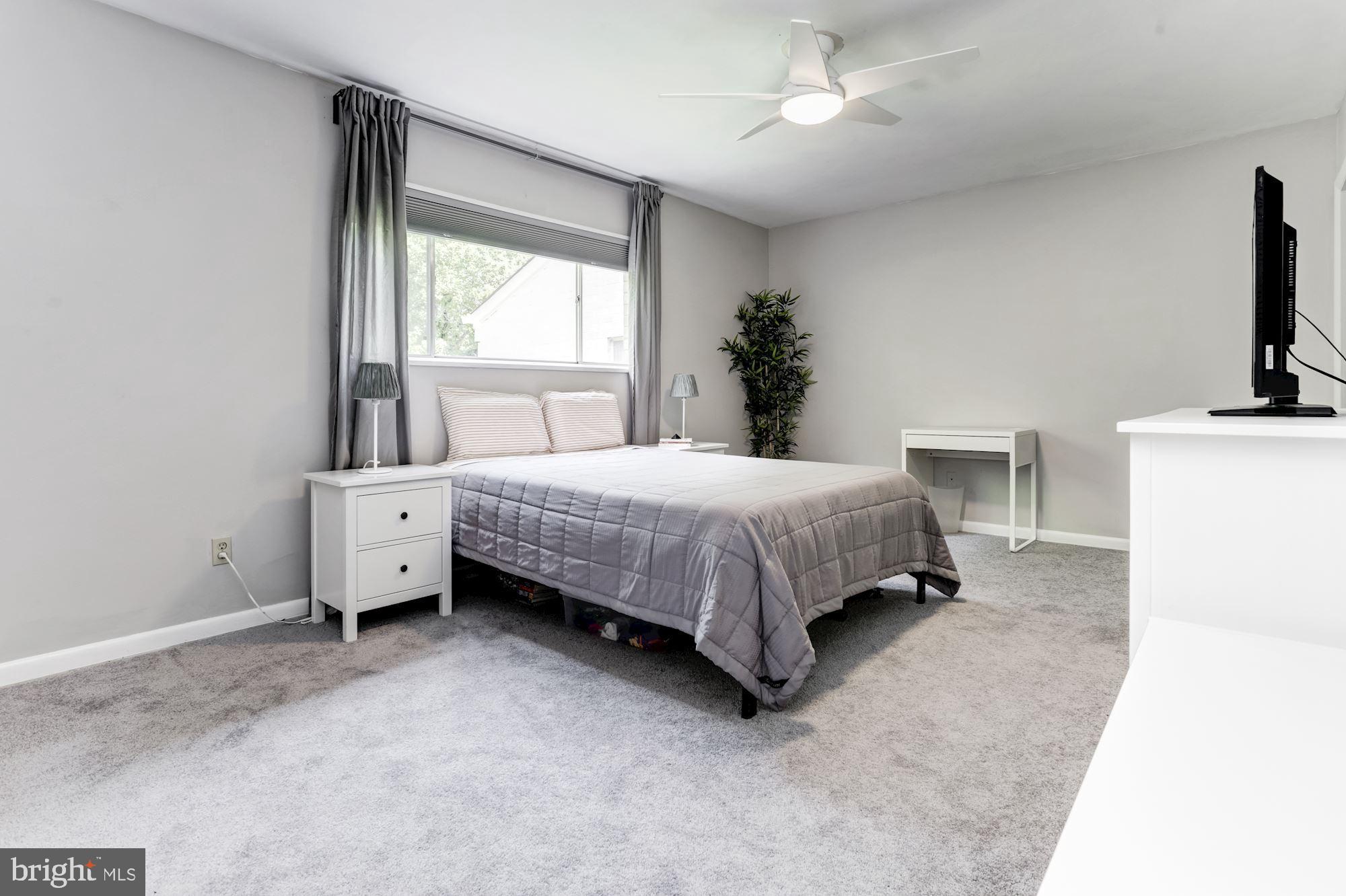 PARKSIDE CONDOMINIUMS - Residential