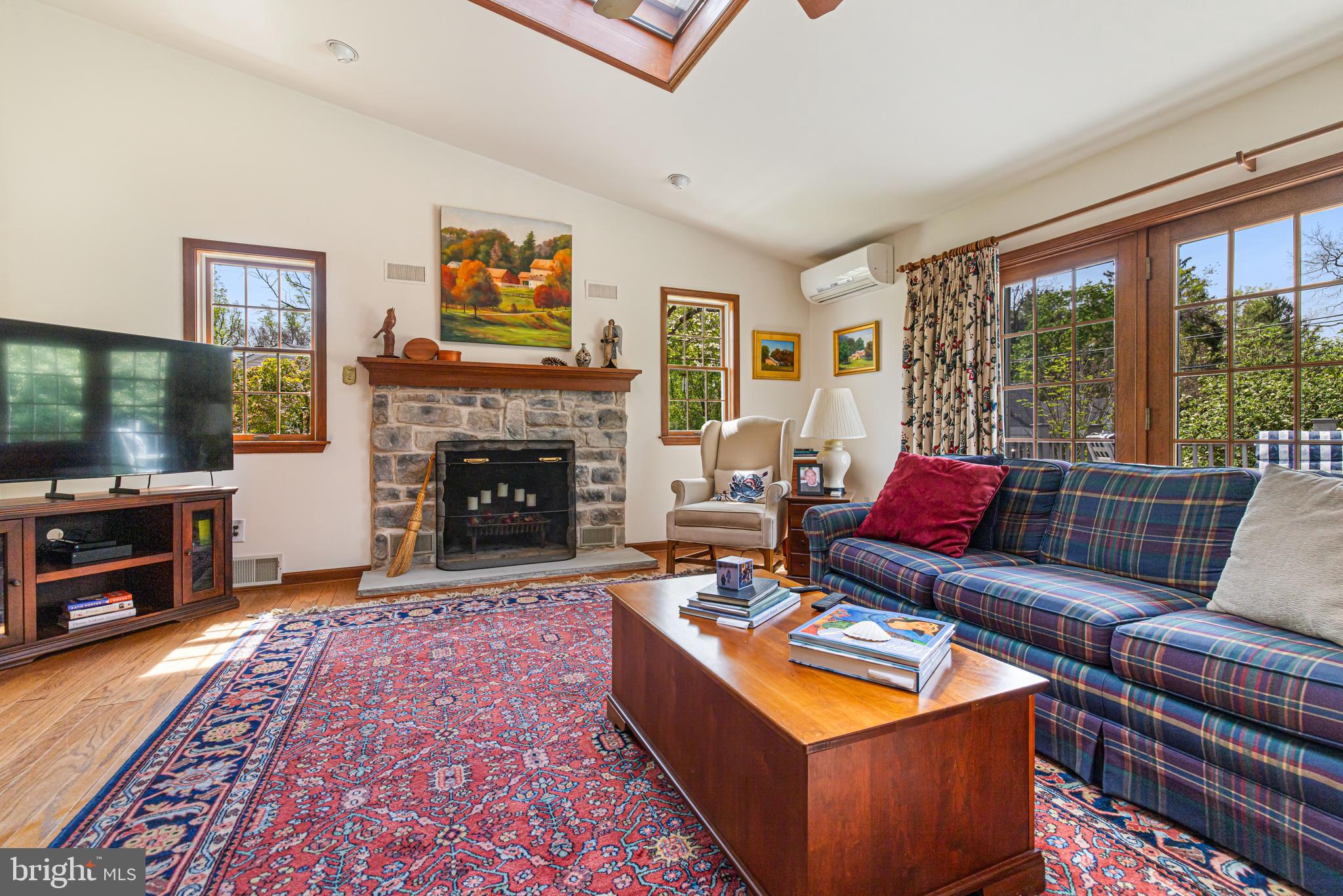 CROSSWICKS - Residential