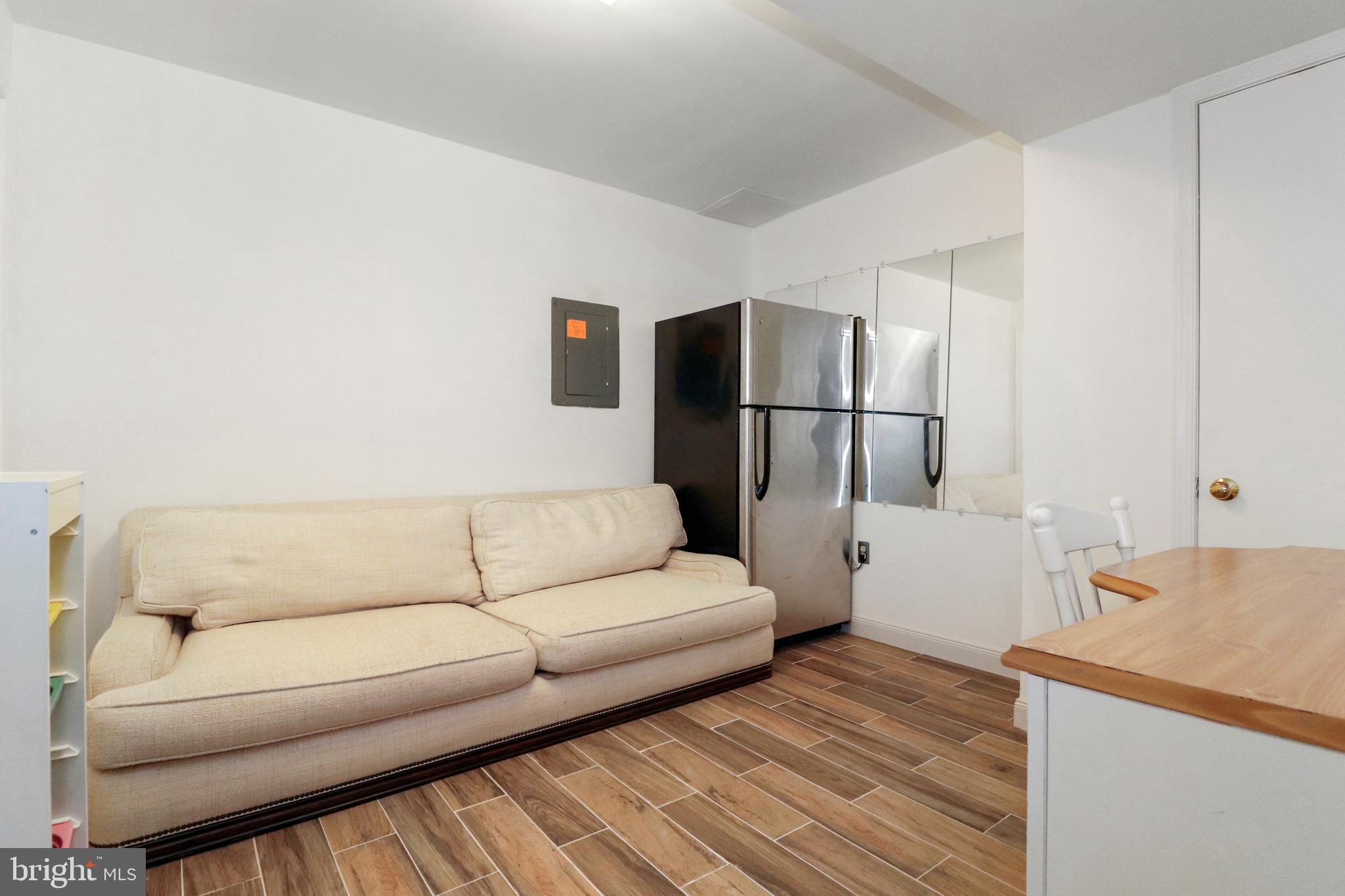 FRANKLIN FARM - Residential