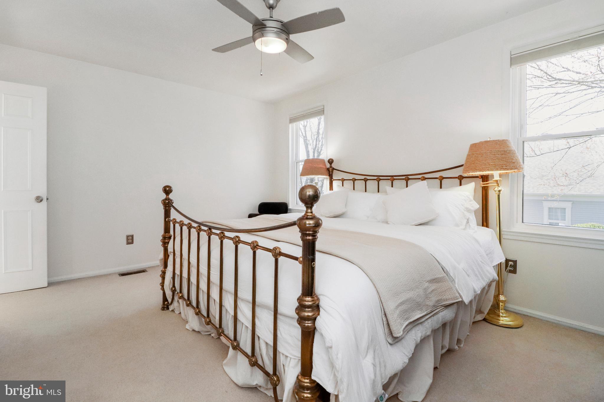 FRANKLIN FARM - Residential