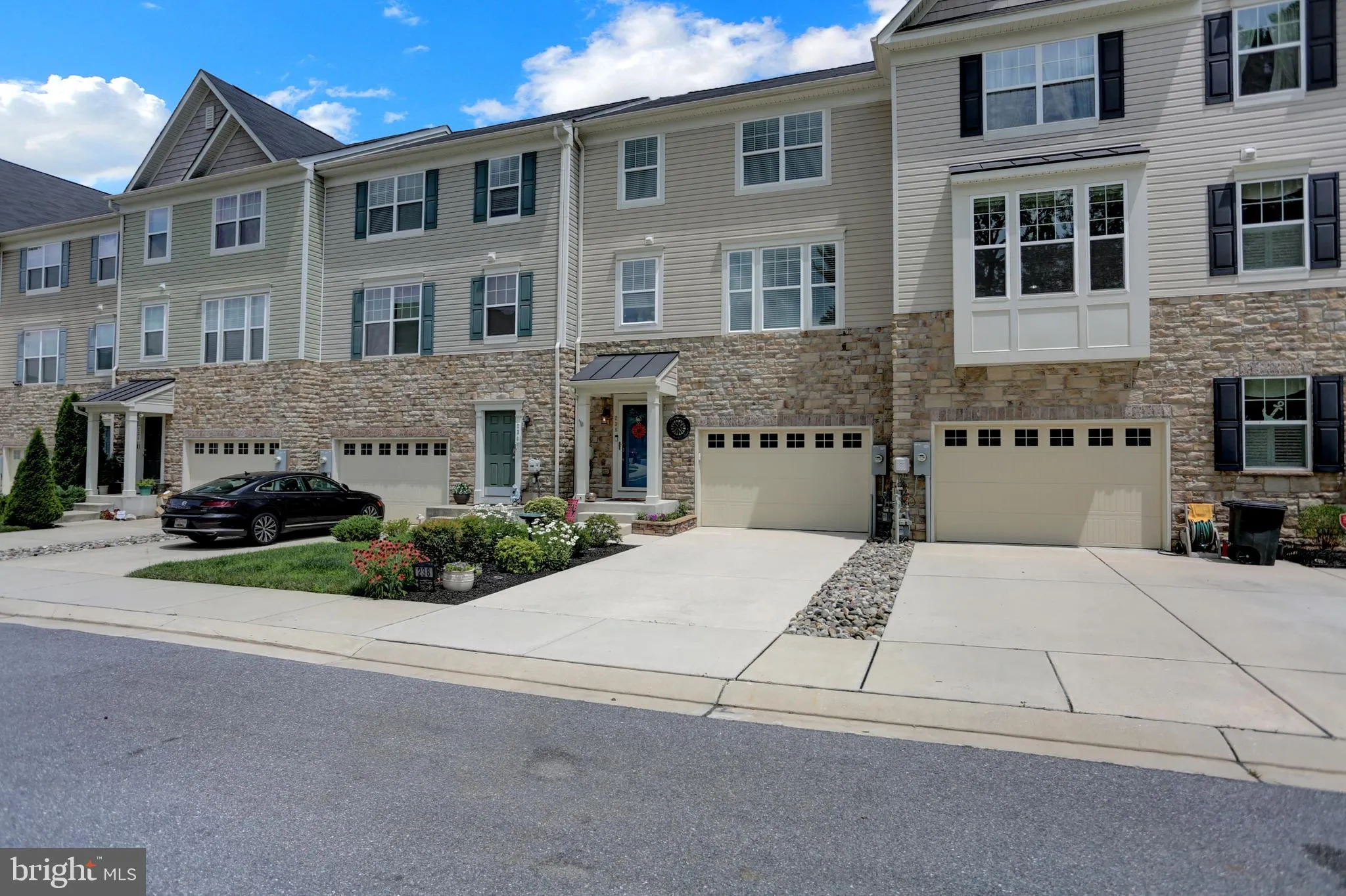 Essex, Maryland 21221, United States, 3 Bedrooms Bedrooms, ,4 BathroomsBathrooms,Residential,Coming Soon,170385