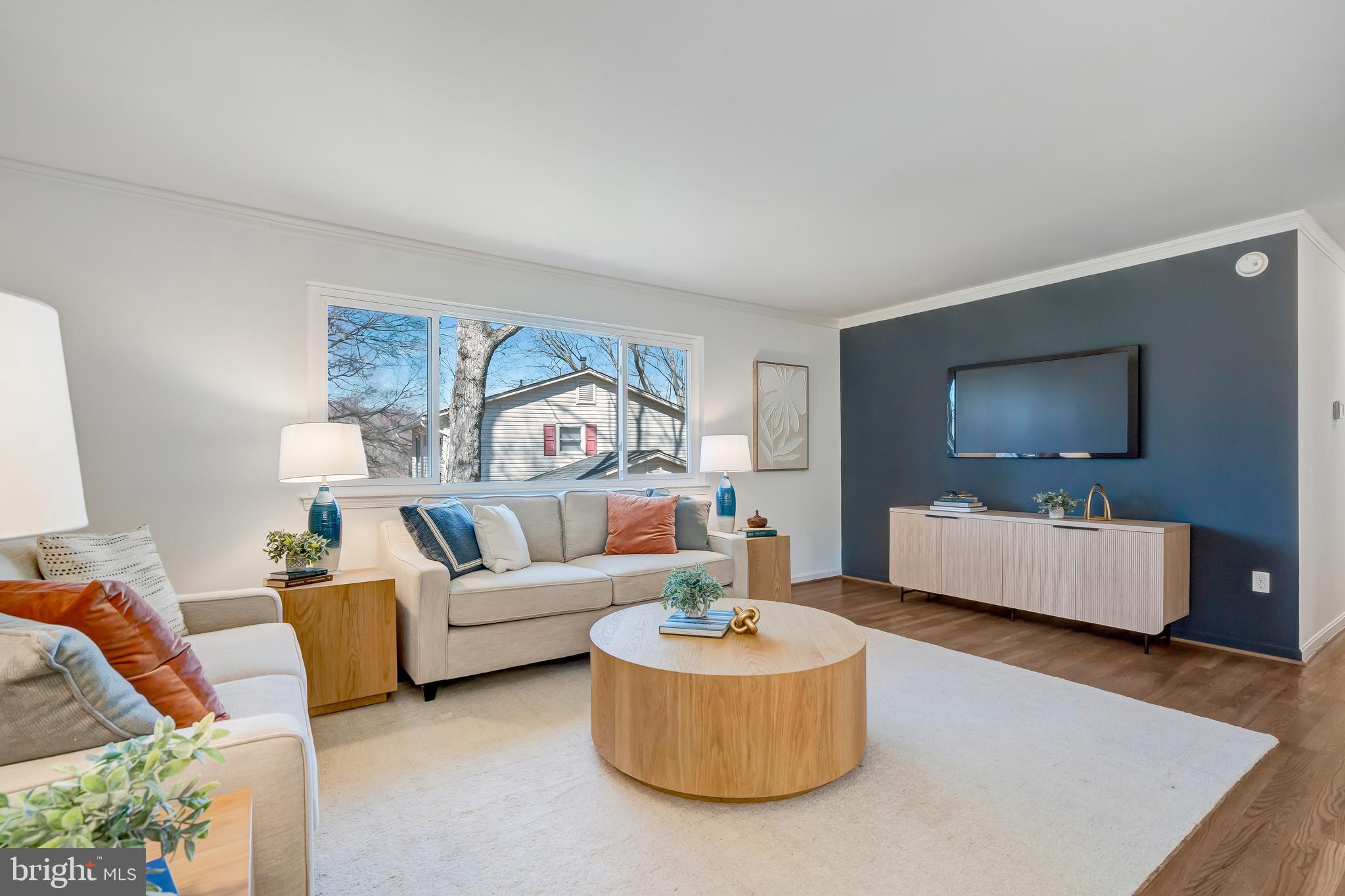 KINGS PARK WEST - Residential