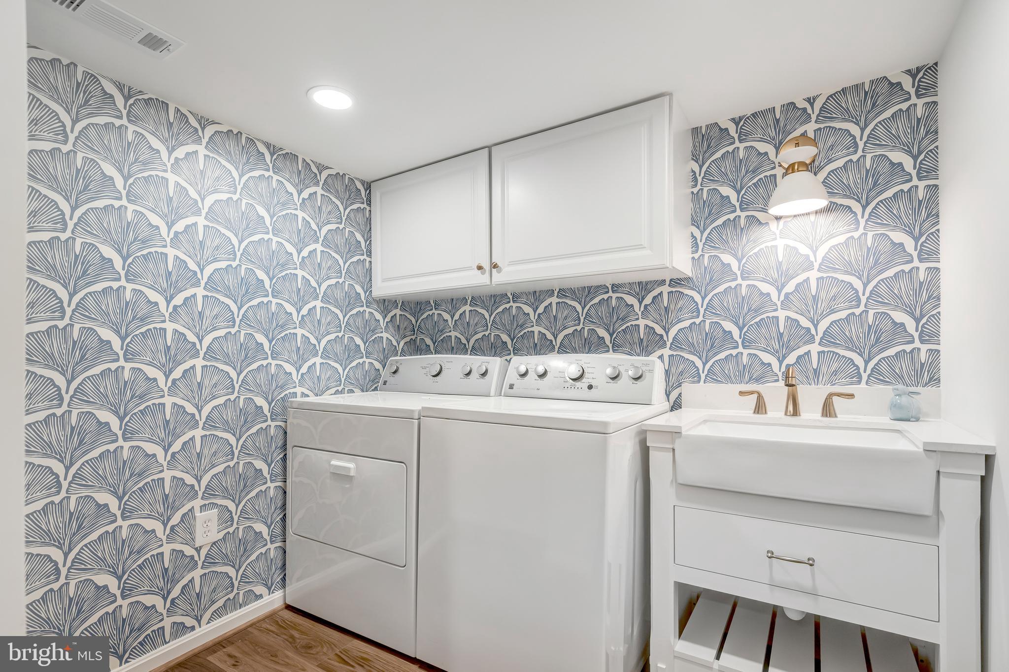 KINGS PARK WEST - Residential