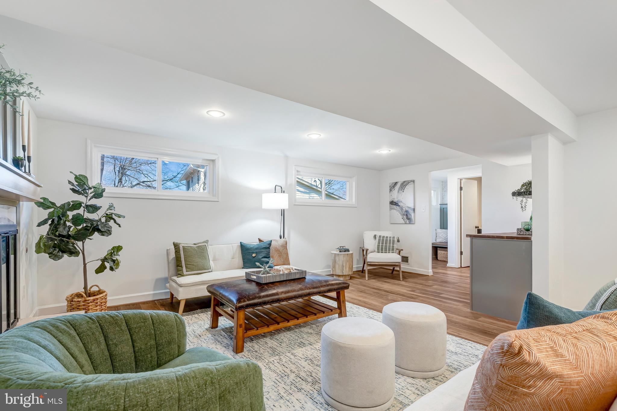 KINGS PARK WEST - Residential