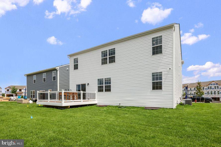 TUSCARORA CREEK - Residential