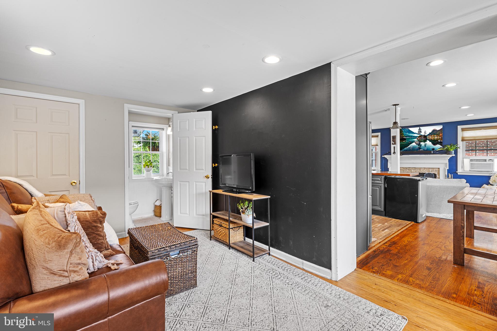 WESTGATE HILLS - Residential