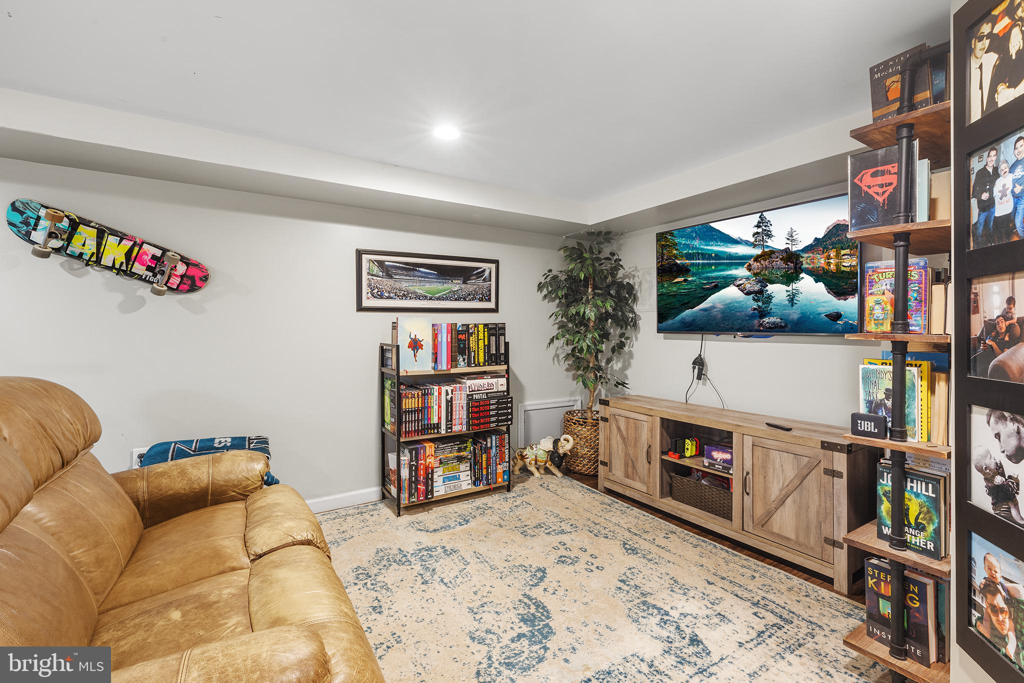 WESTGATE HILLS - Residential