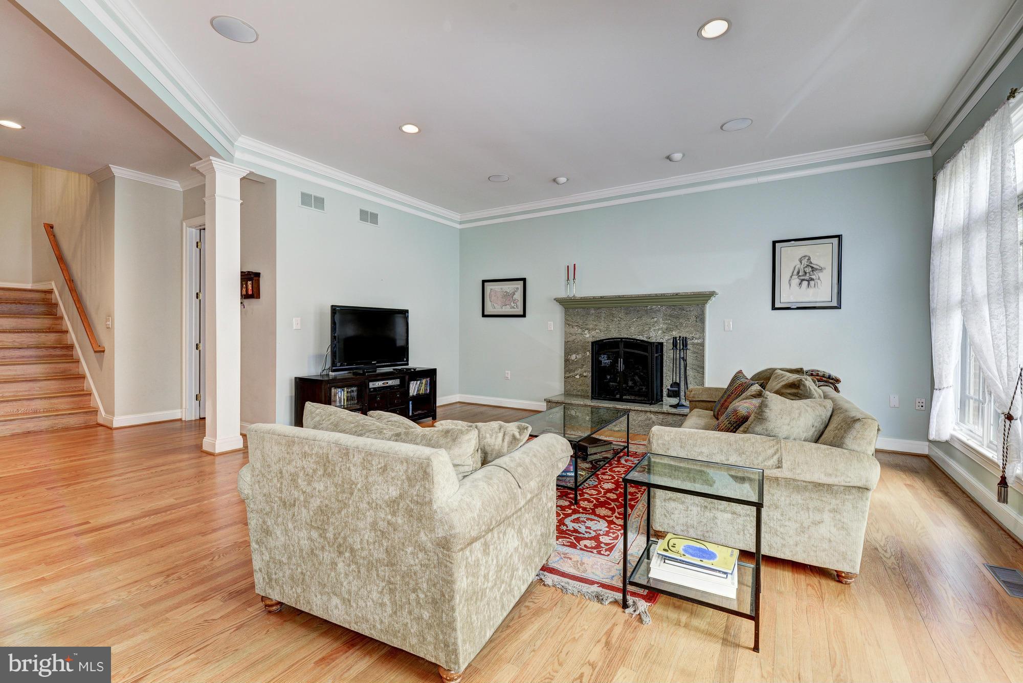 FOGGYS PASTURE - Residential