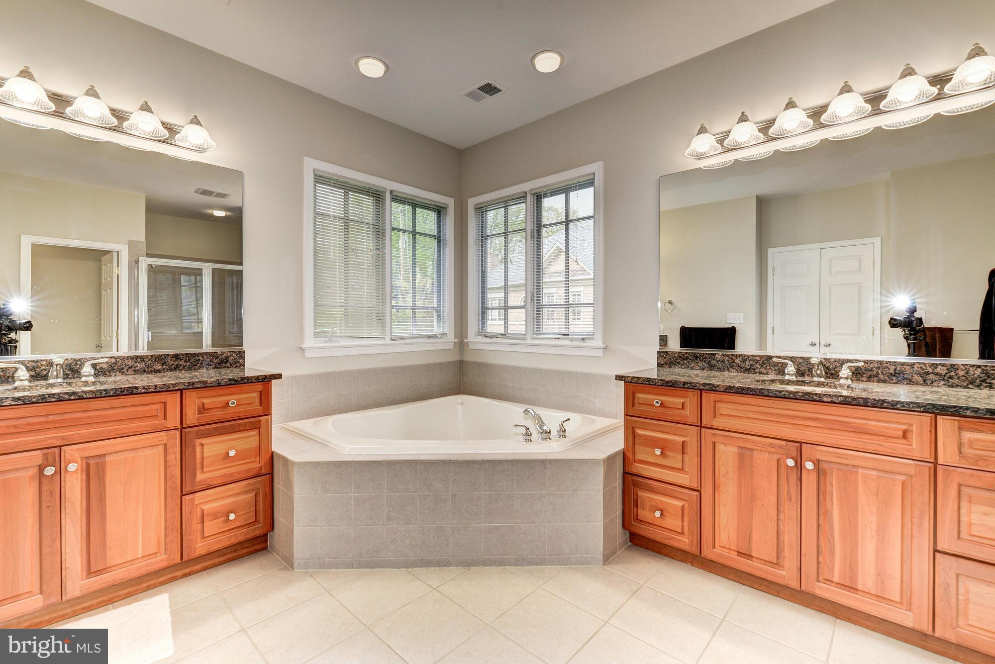 FOGGYS PASTURE - Residential