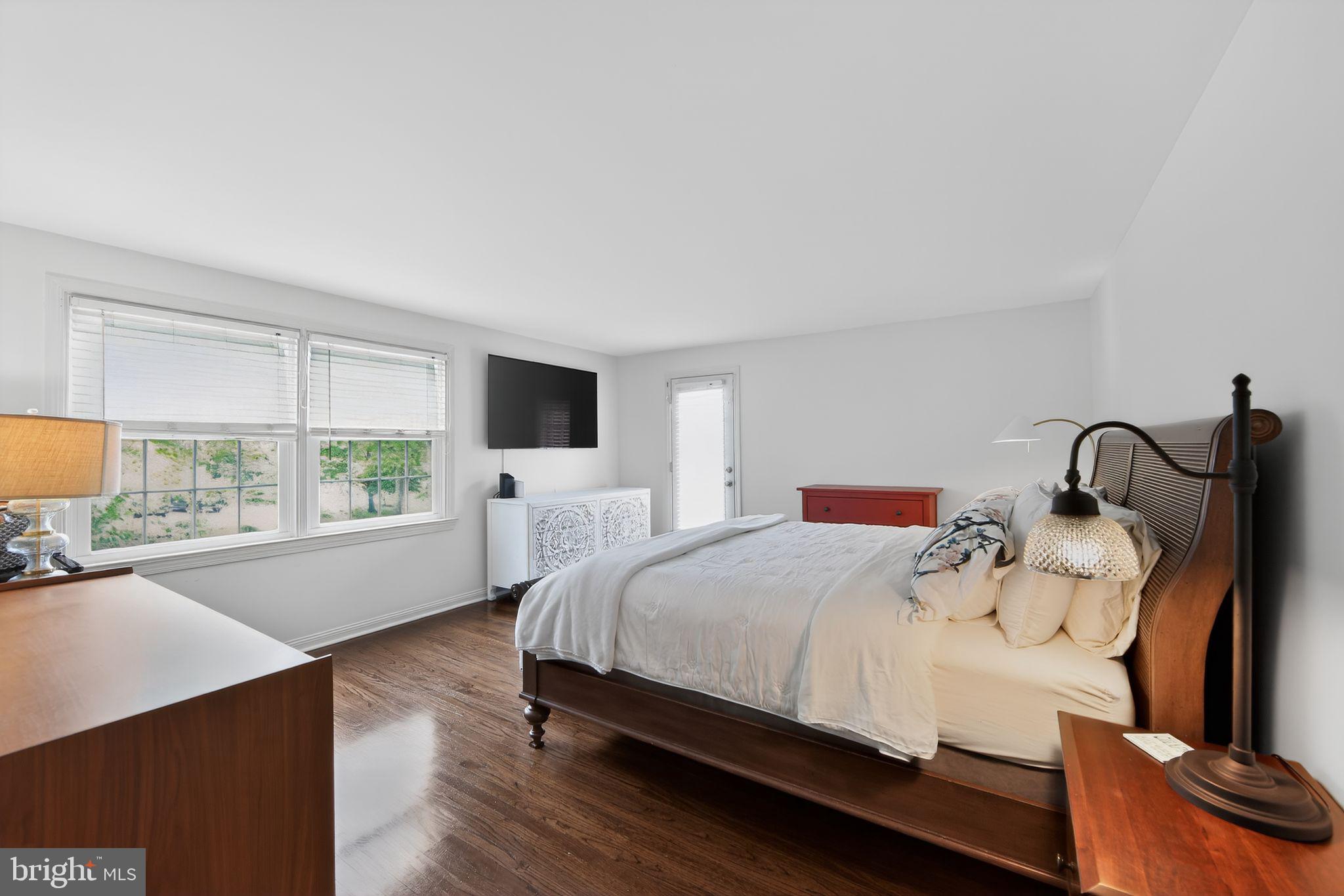 DEEPDALE - Residential