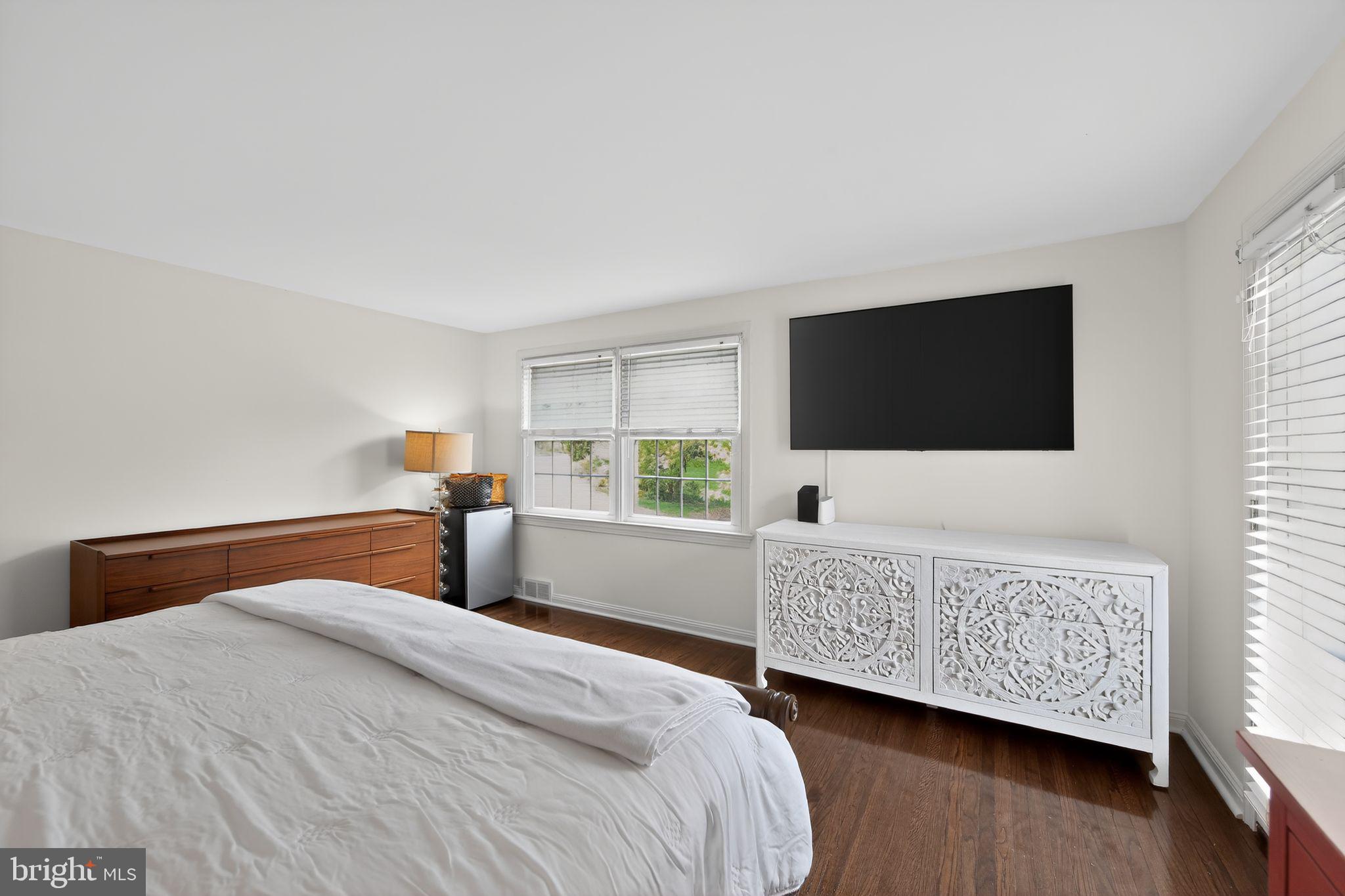DEEPDALE - Residential