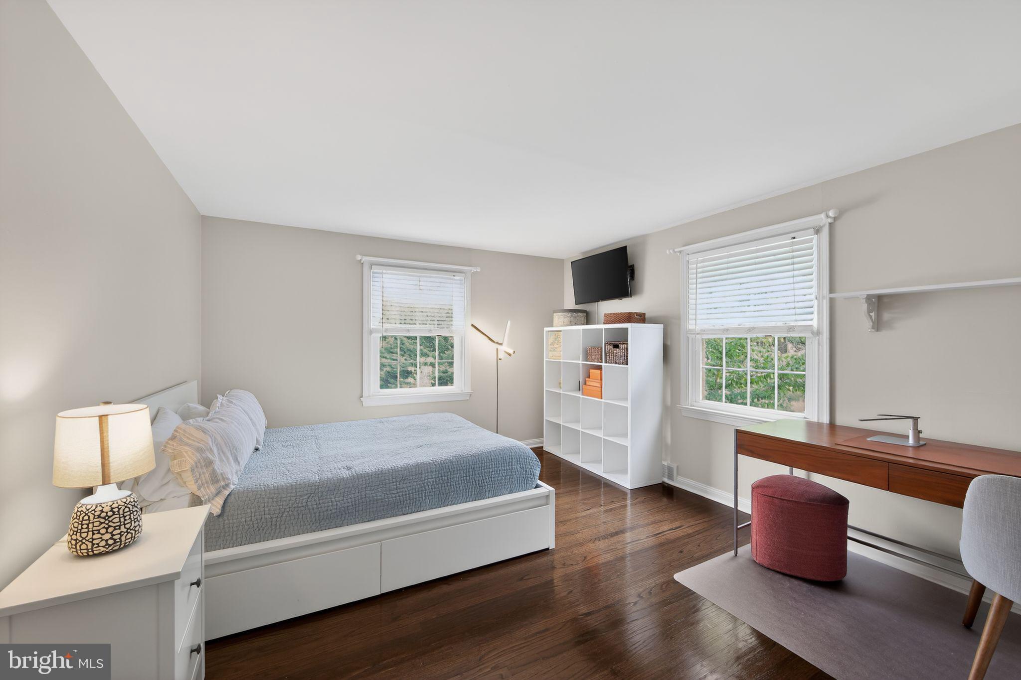 DEEPDALE - Residential