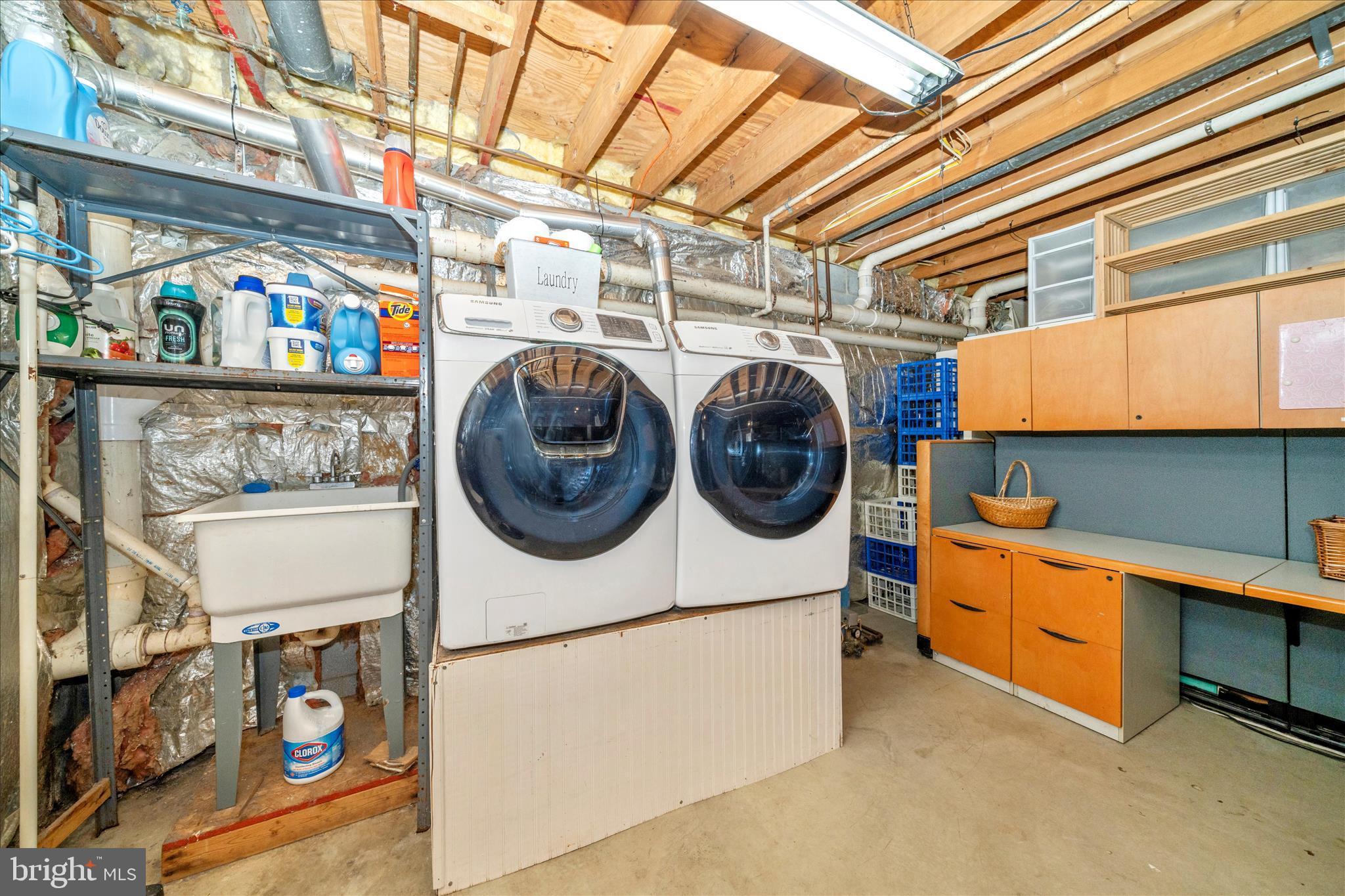 MT AIRY ESTATES - Residential