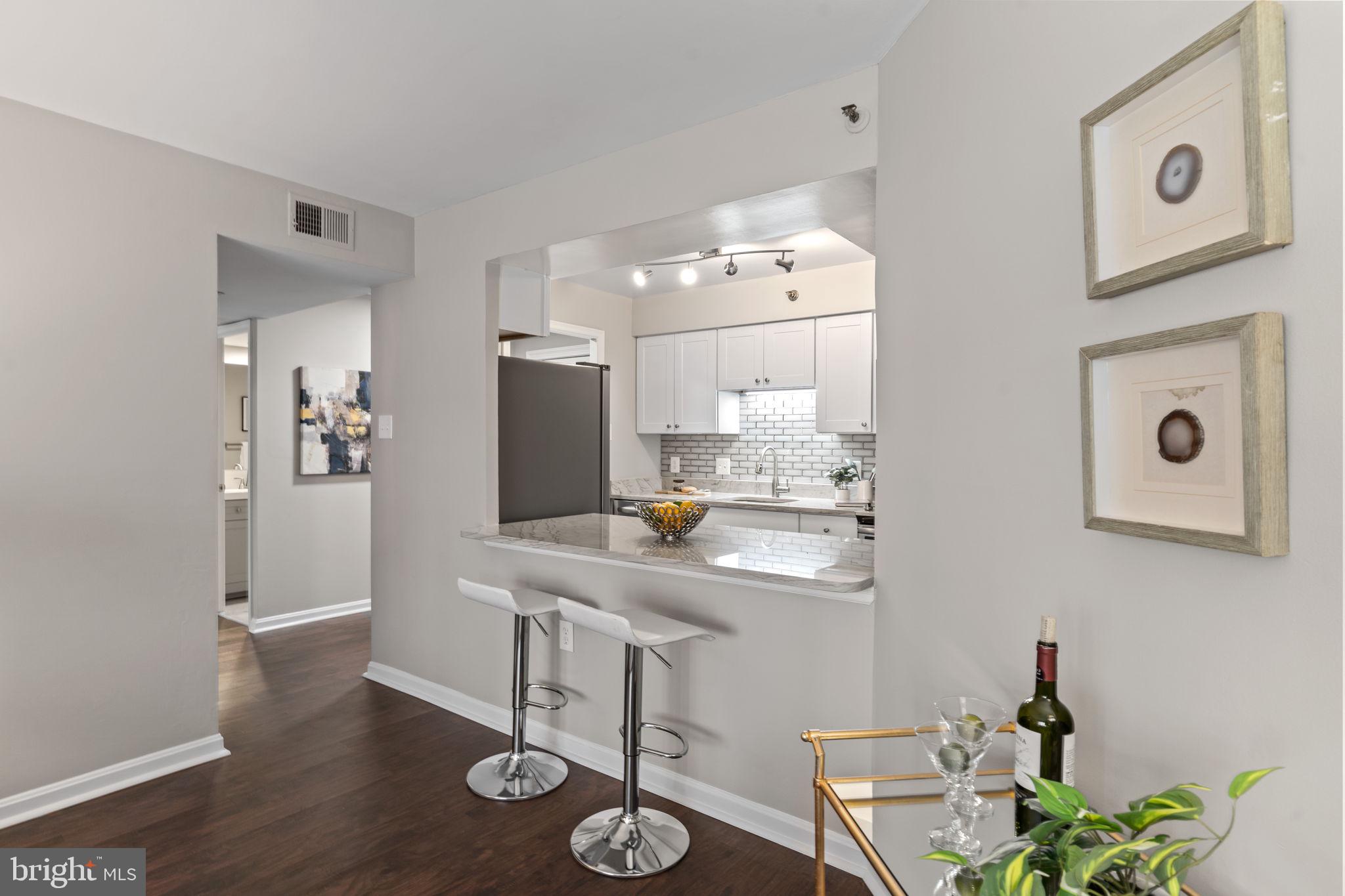 COURTHOUSE - Residential