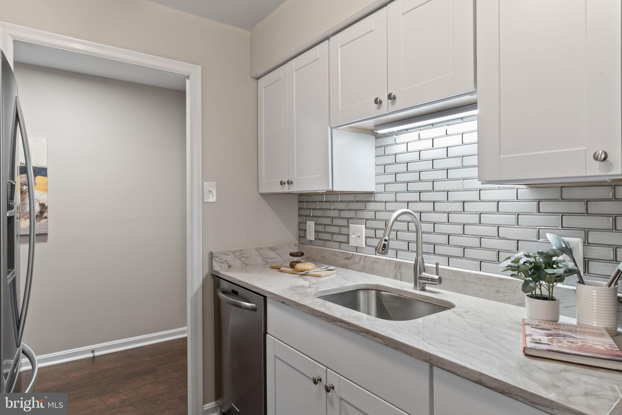 COURTHOUSE - Residential